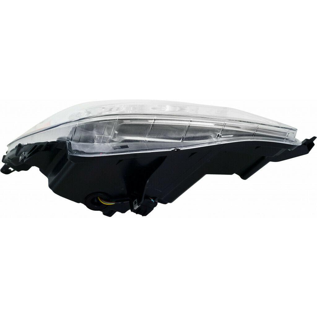 2010 Buick Allure Head Lamp Passenger Side Halogen , GM2503335. Factory-style replacement part.