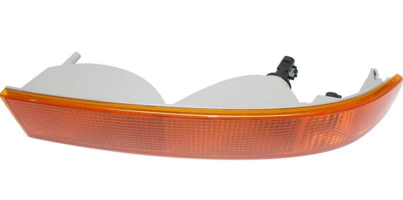 2003-2023 Chevrolet Express Van Signal Lamp Front Passenger Side , GM2521188. High-strength and long-lasting.