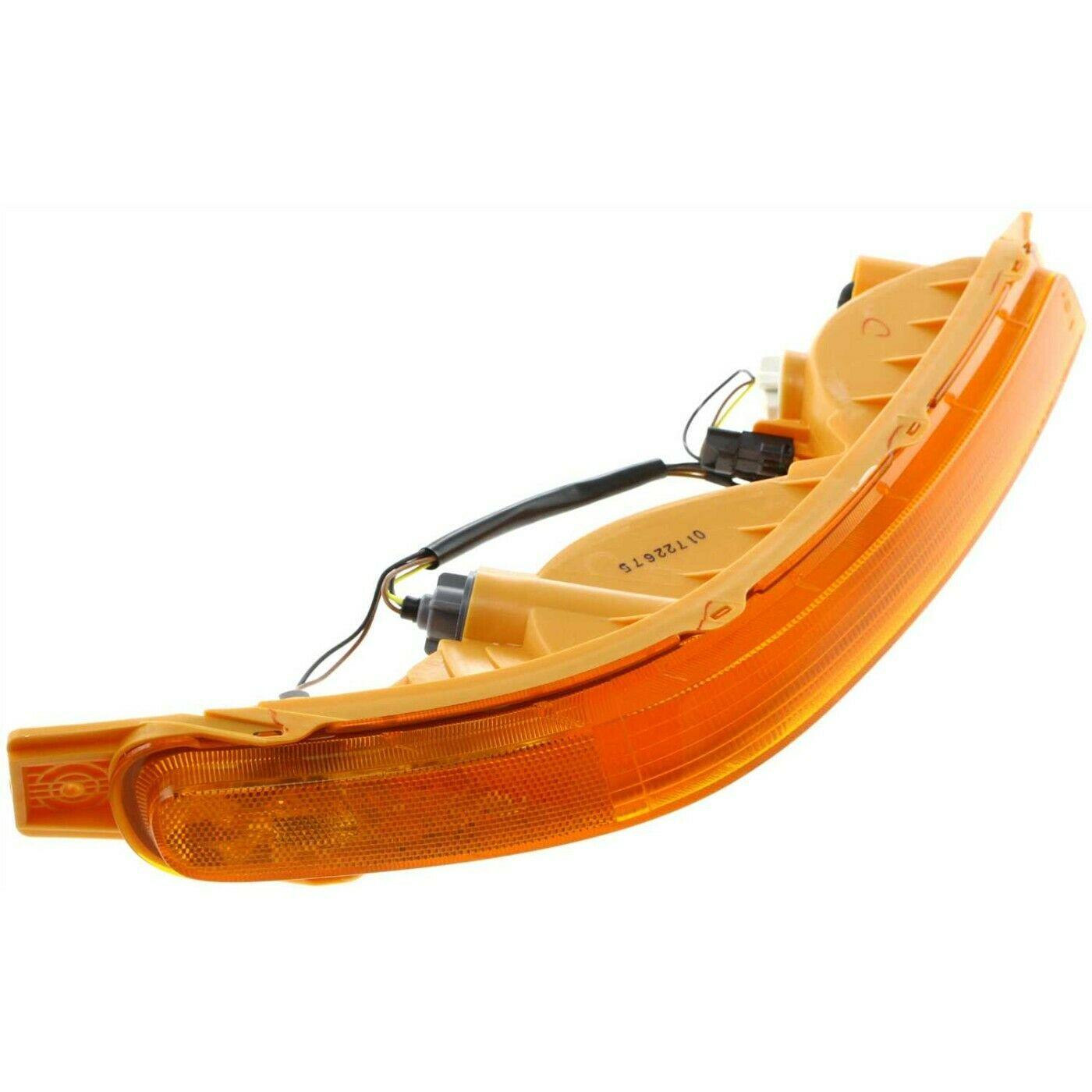 2005-2008 Pontiac Wave Sedan Side Marker Lamp Passenger Side , GM2521190. Designed for OEM alignment.