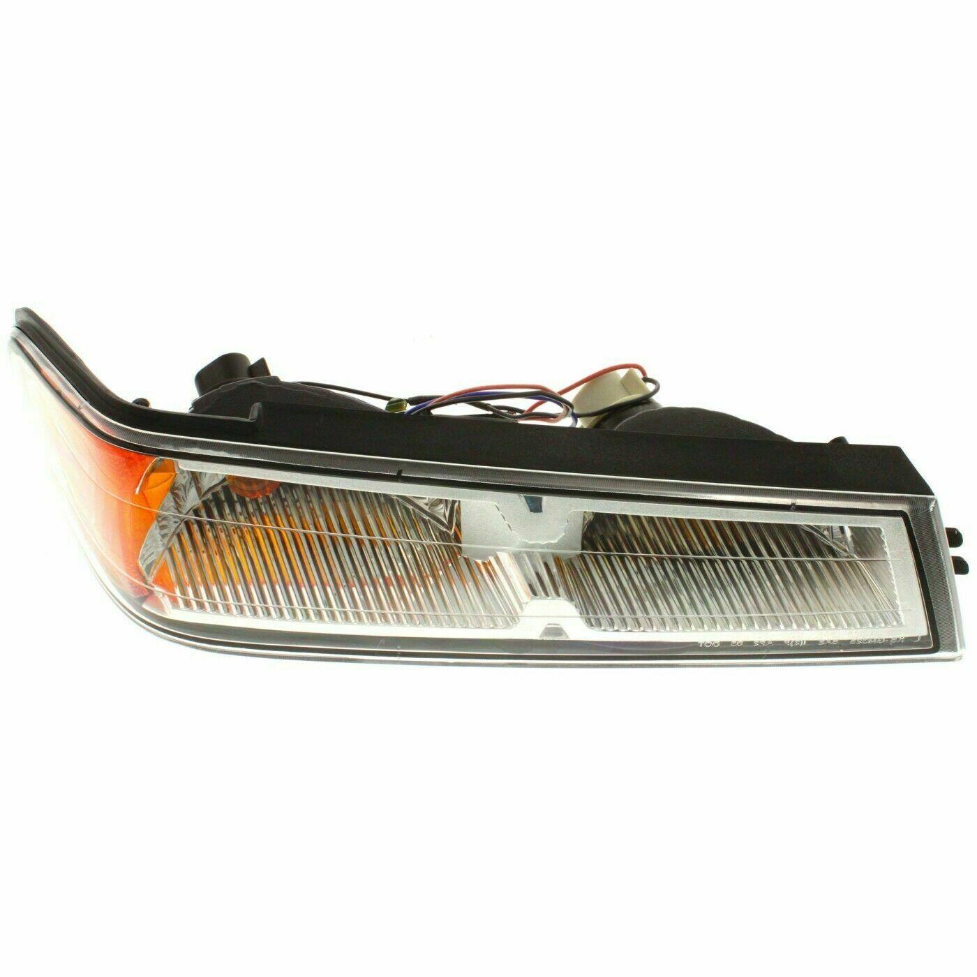 2005-2008 Chevrolet Colorado Signal Lamp Front Passenger Side (Extreme Model) , GM2521192. Designed for OEM alignment.