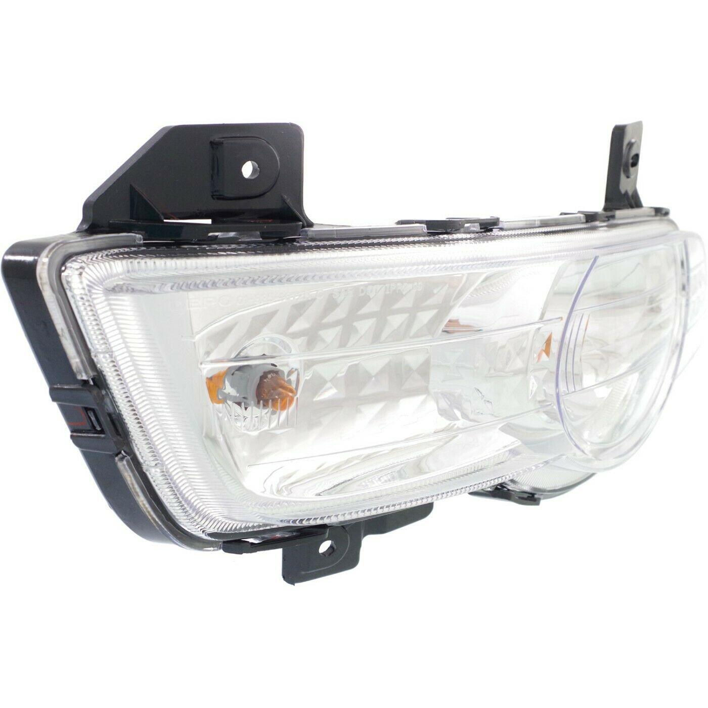 2009-2012 Chevrolet Traverse Signal Lamp Front Passenger Side , GM2521194. Direct fit for easy installation.