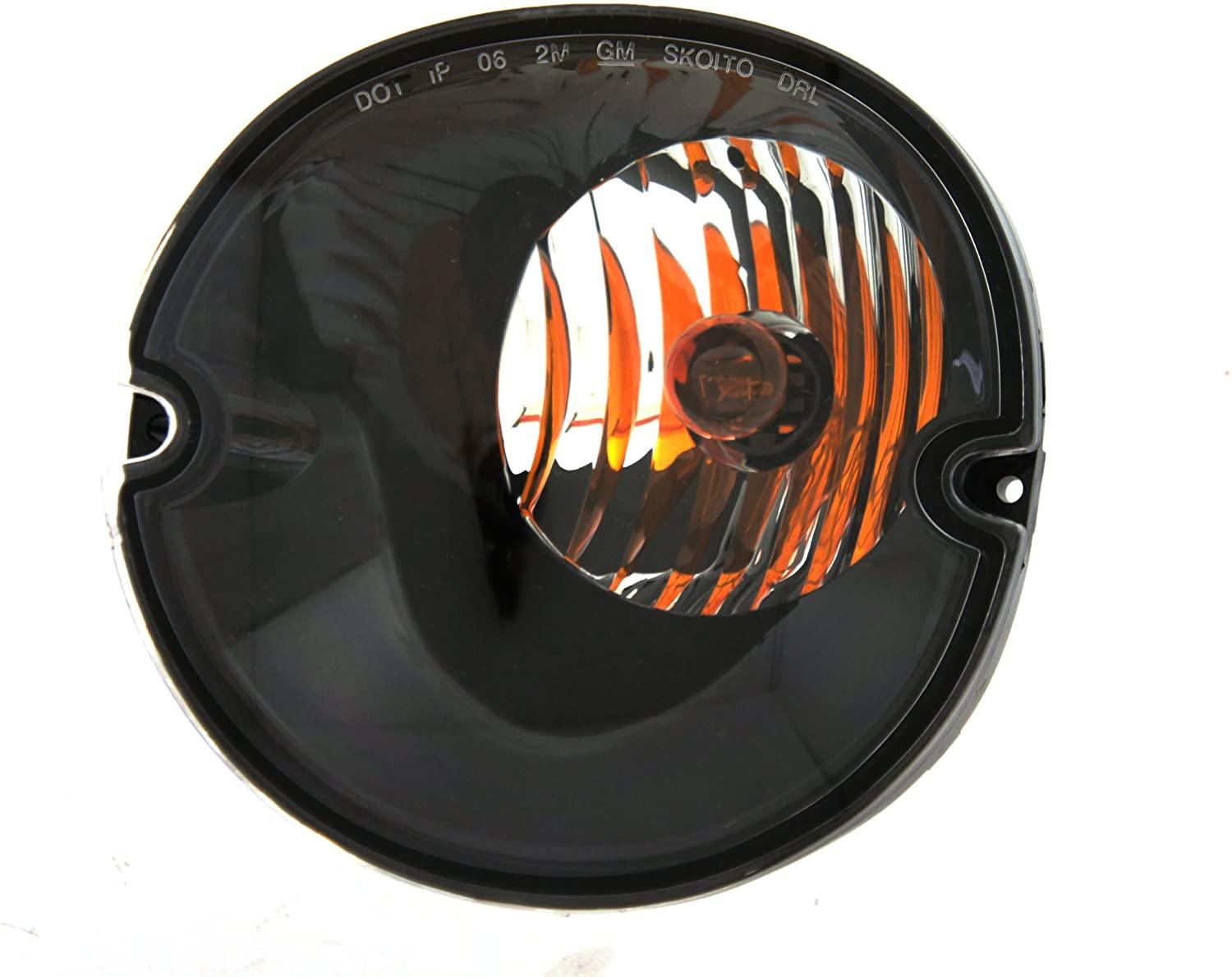 2004-2008 Pontiac Grand Prix Signal Lamp Front Driver Side Without Fog , GM2530128. Direct fit for easy installation.