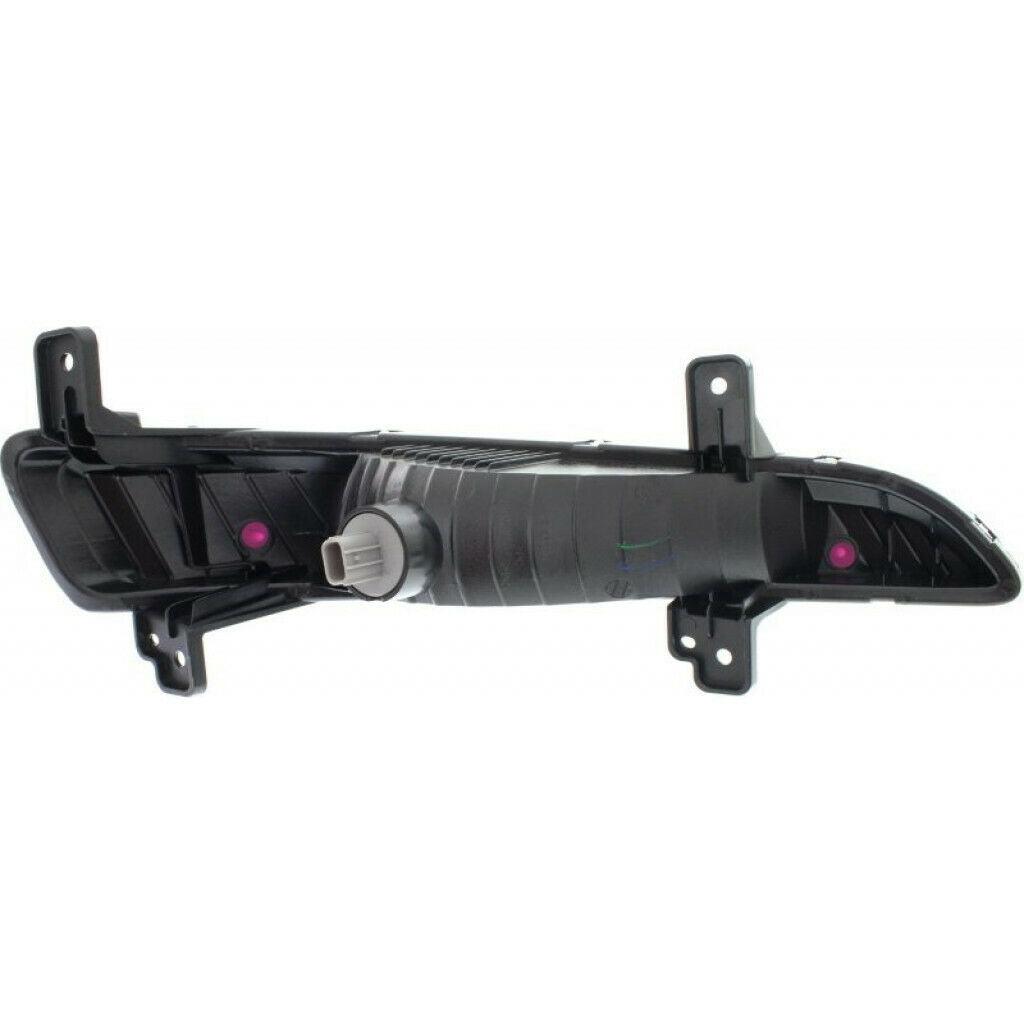 2013-2017 Chevrolet Traverse Signal Lamp Front Driver Side , GM2530135. Side view of the replacement part.