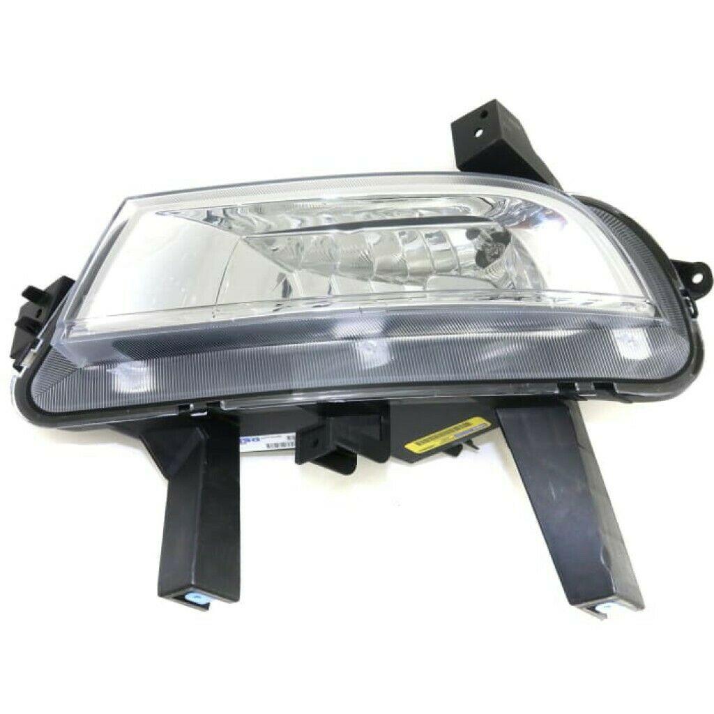 2014-2016 Buick Lacrosse Fog Lamp Front Driver Side , GM2592307. Installed view for reference.
