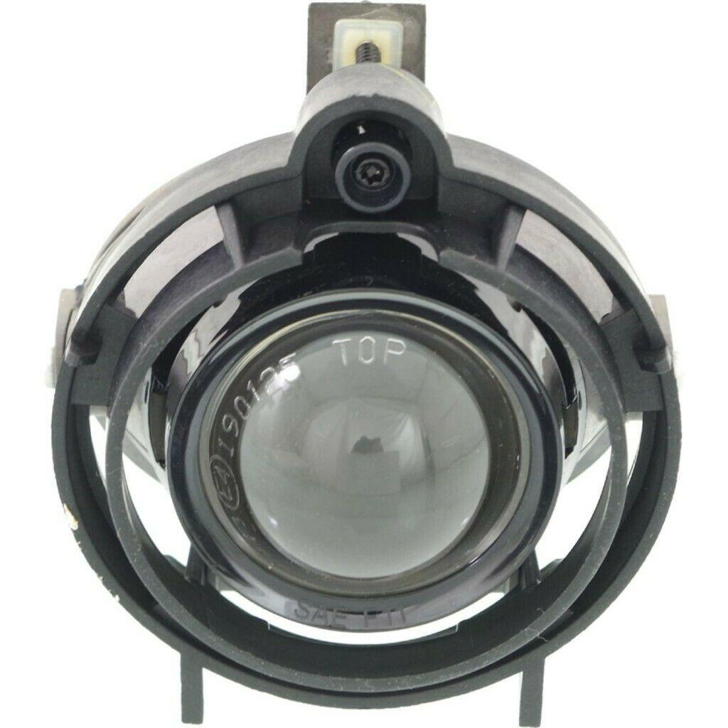 2014-2015 Chevrolet Camaro Fog Lamp Front Driver Side/Passenger Side Camaro Lt/Ss , GM2592310. OEM-quality exterior component.