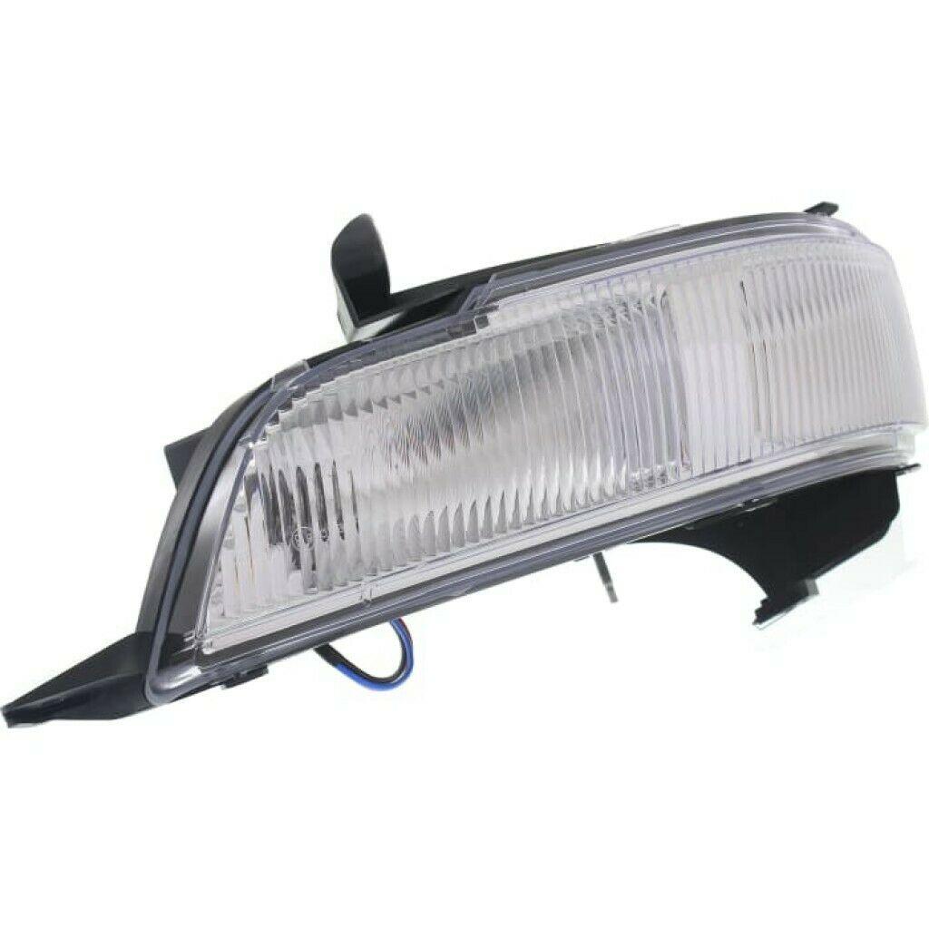 2006-2011 Cadillac DTS Fog Lamp Front Passenger Side , GM2593159. Precision fitment for collision repair.
