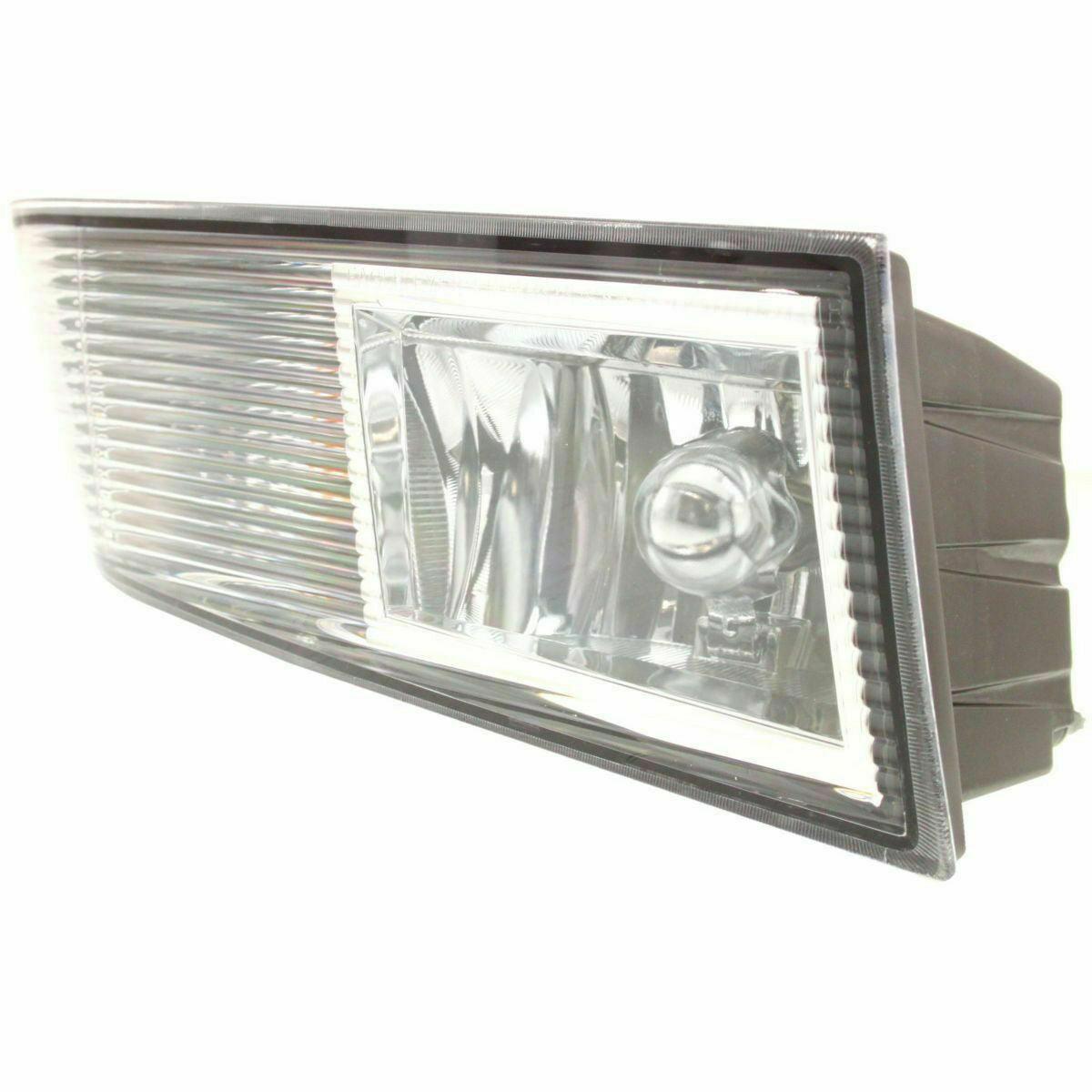 2007-2014 Cadillac Escalade Fog Lamp Front Passenger Side , GM2593163. Professional-grade auto body part.