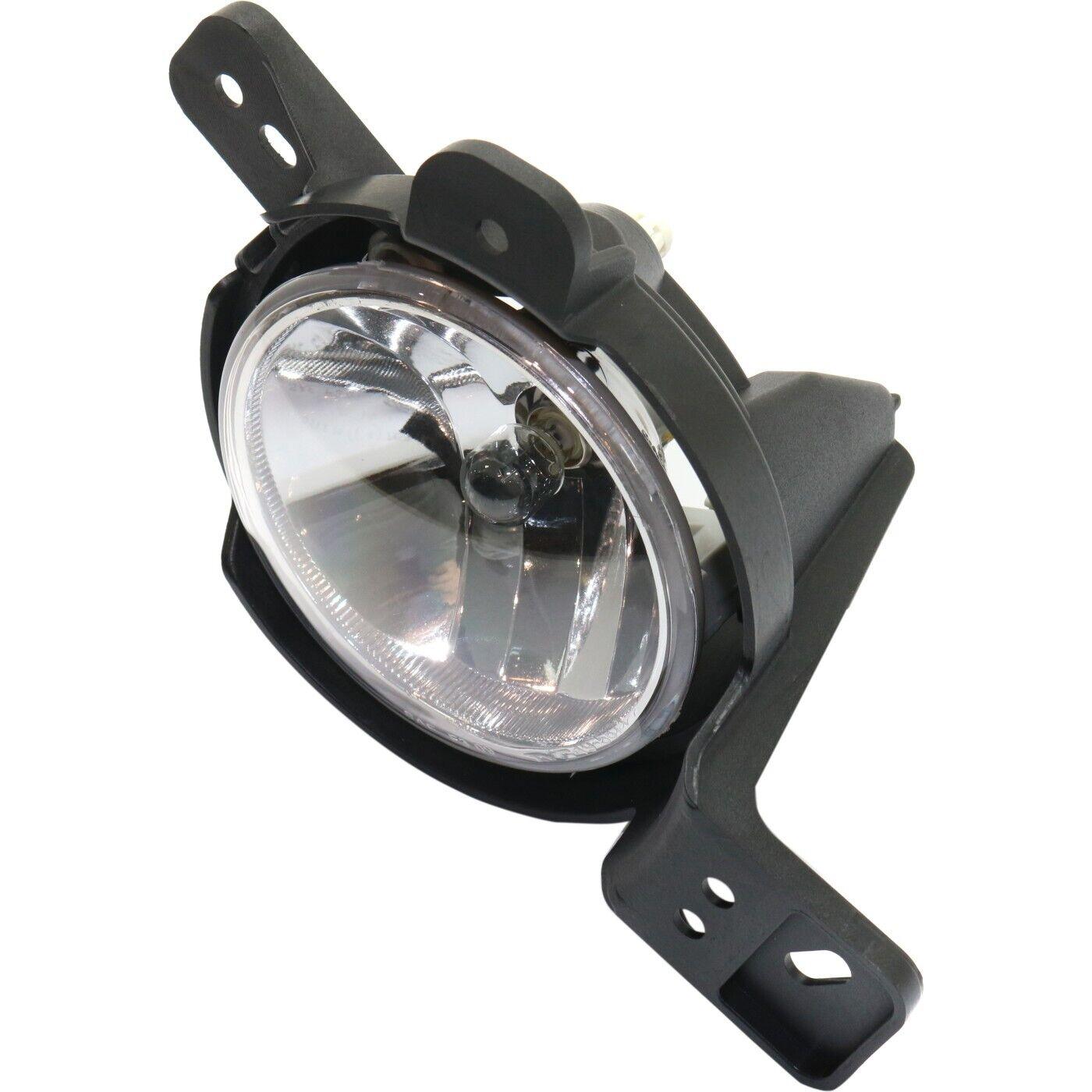 2017-2019 Chevrolet Sonic Sedan Fog Lamp Front Passenger Side With Rs Pkg , GM2593318. Perfect fit and finish.