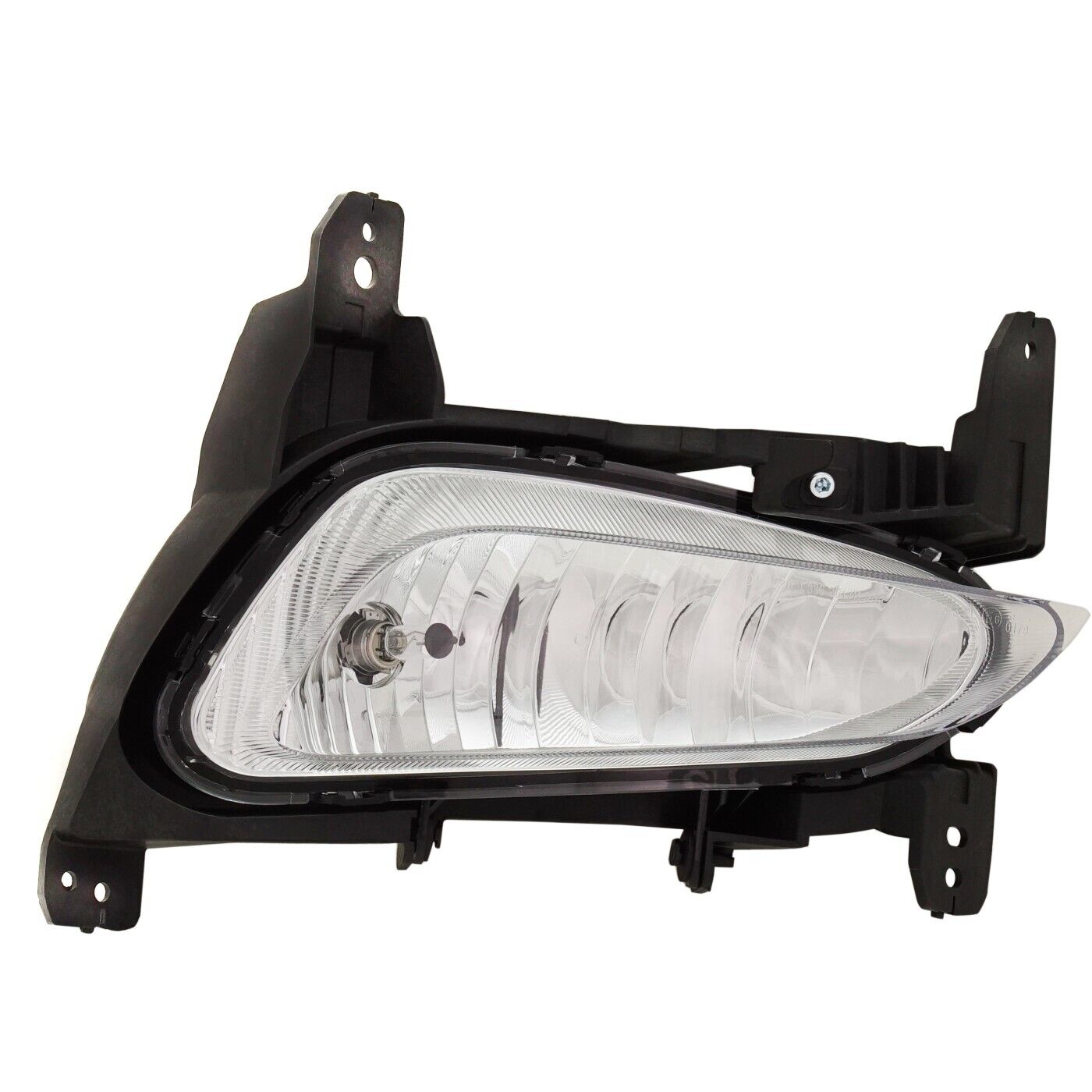 2017-2020 Buick Encore Fog Lamp Passenger Side , GM2593321. OEM-quality exterior component.