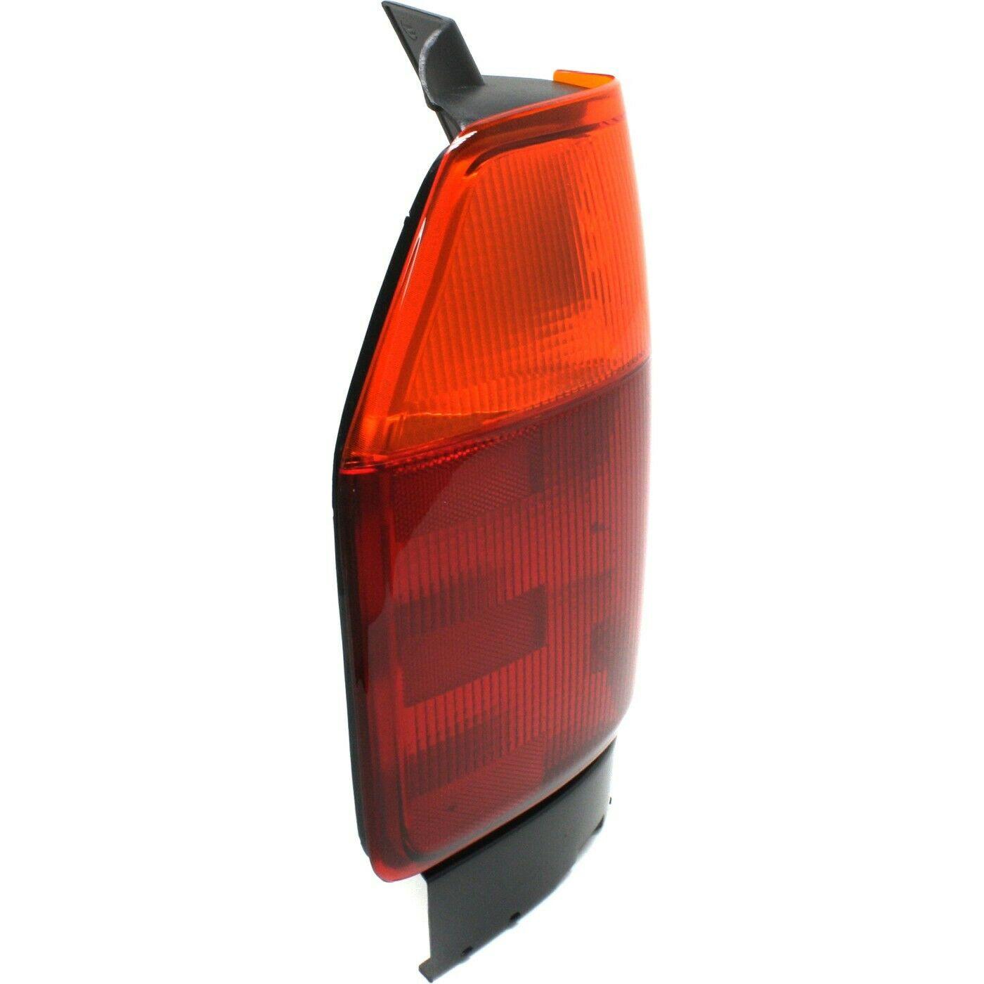 2002-2009 Gmc Envoy Tail Lamp Driver Side Xl , GM2800157. Replacement part ready for install.