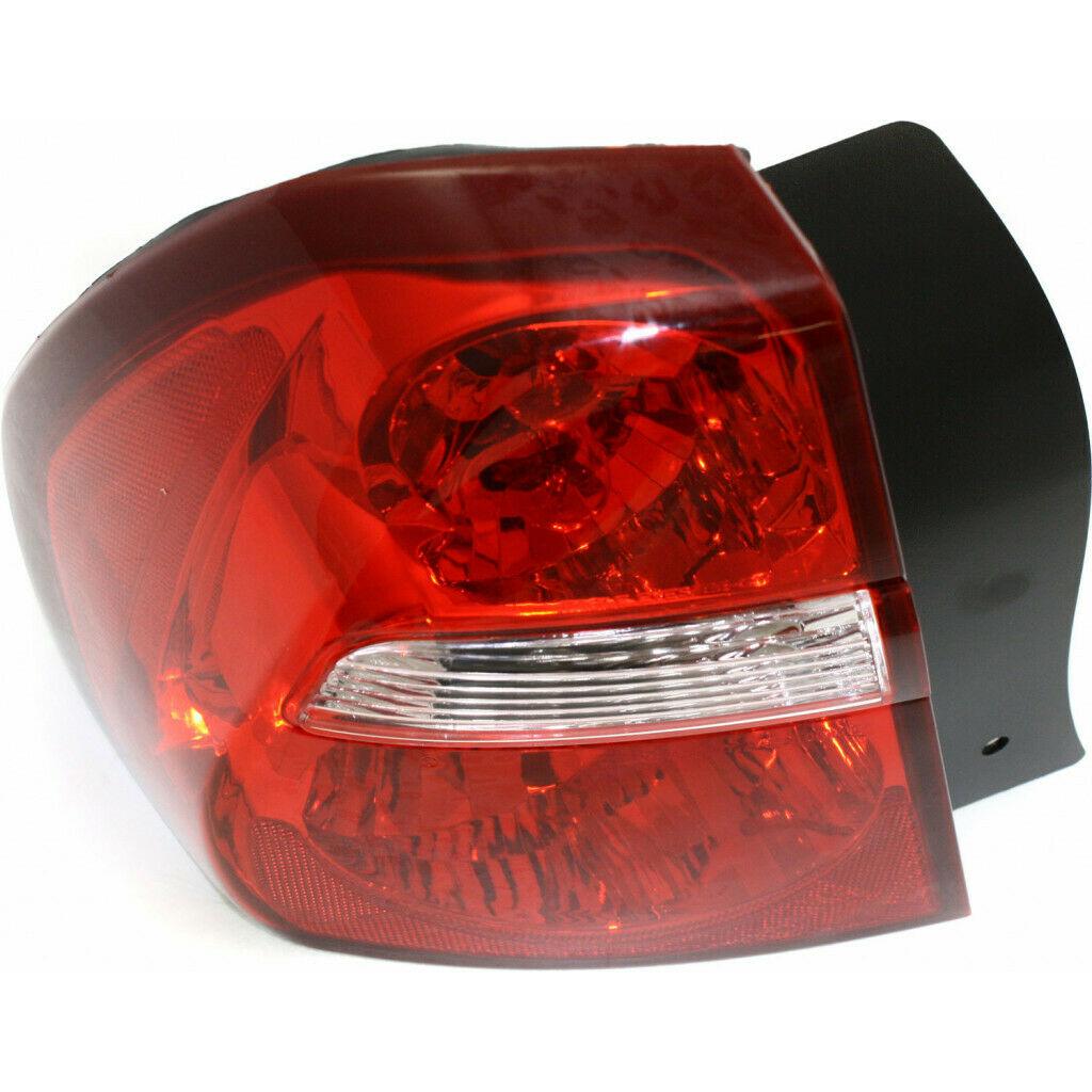 2008 Chevrolet Malibu Classic Tail Lamp Driver Side , GM2800165. OEM-quality exterior component.