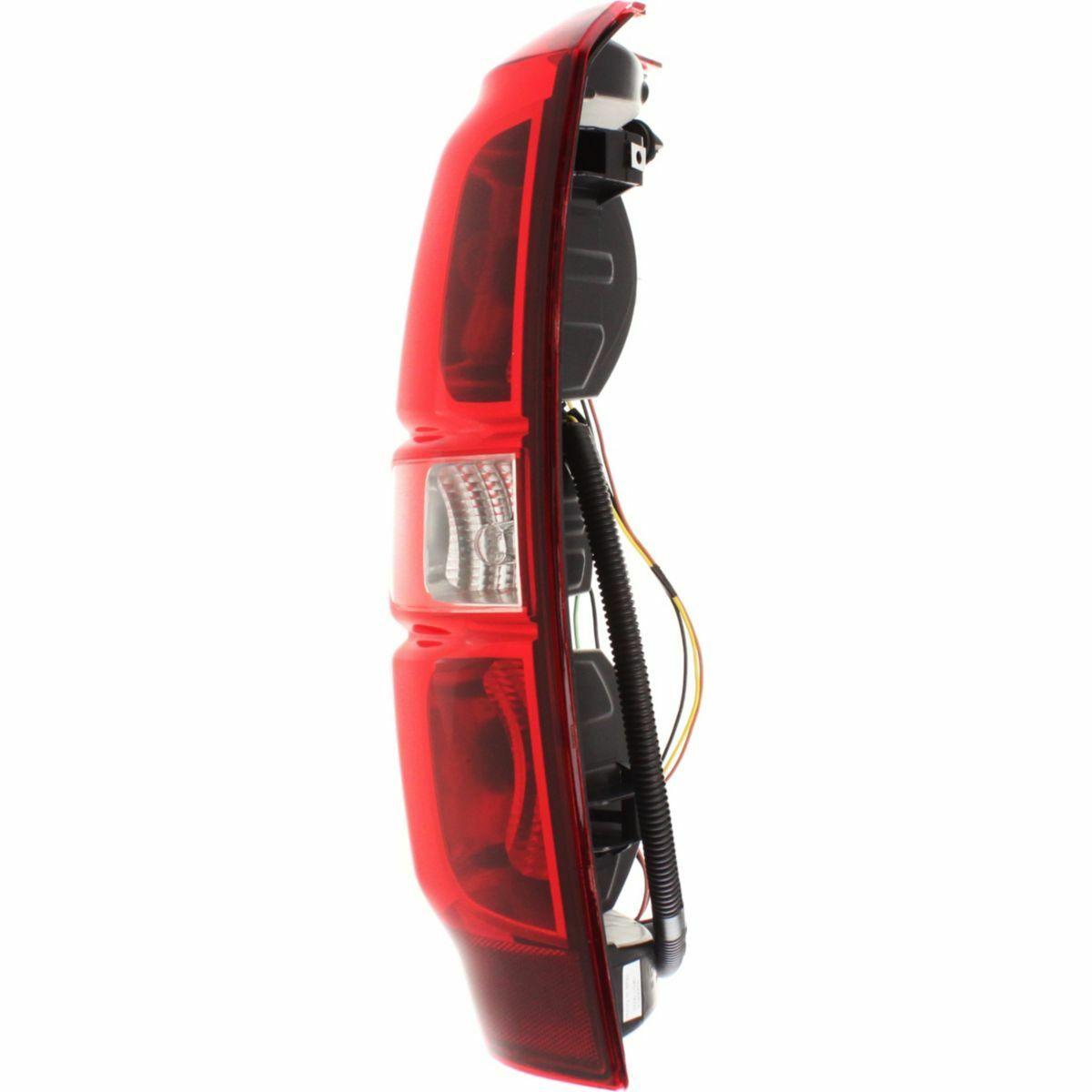 2007-2013 Chevrolet Avalanche Tail Lamp Driver Side , GM2800222. Perfect fit and finish.