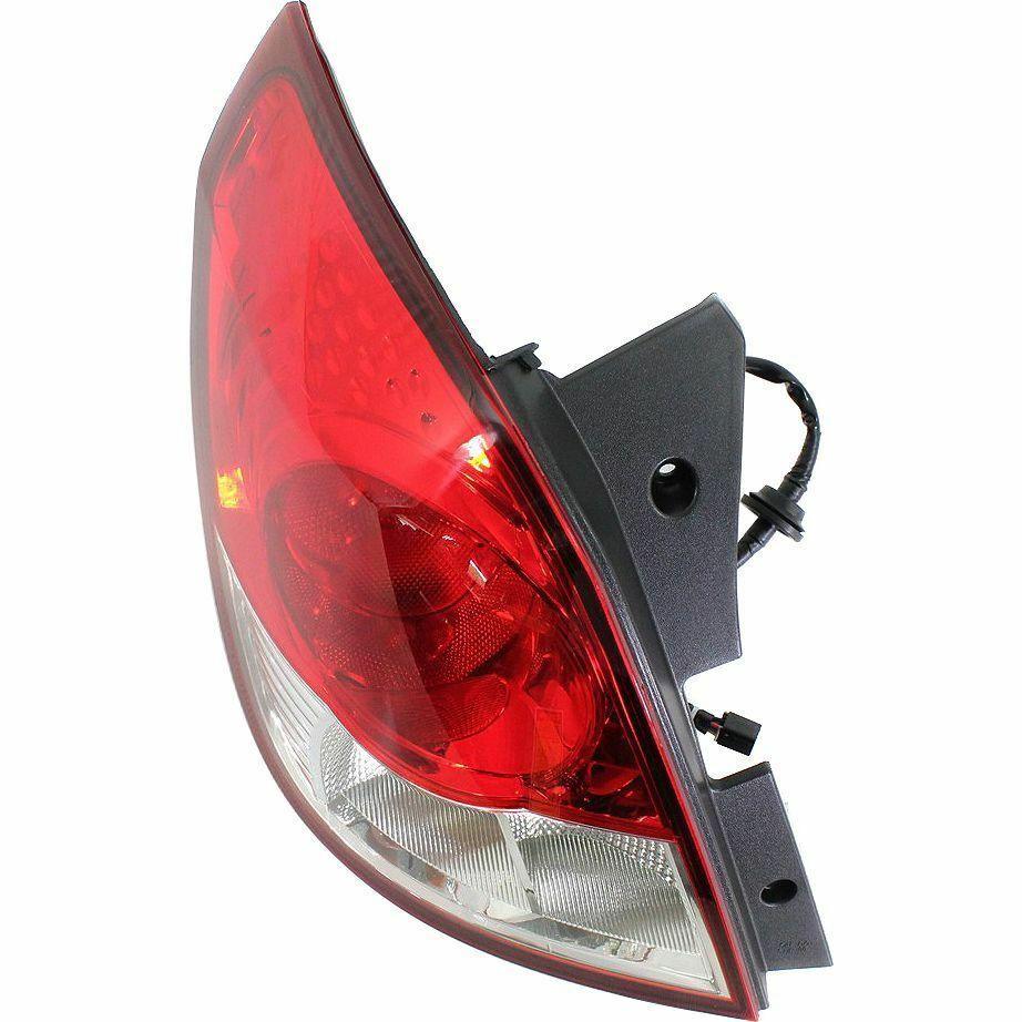 2012 Chevrolet Captiva Tail Lamp Driver Side , GM2800227. Installed view for reference.