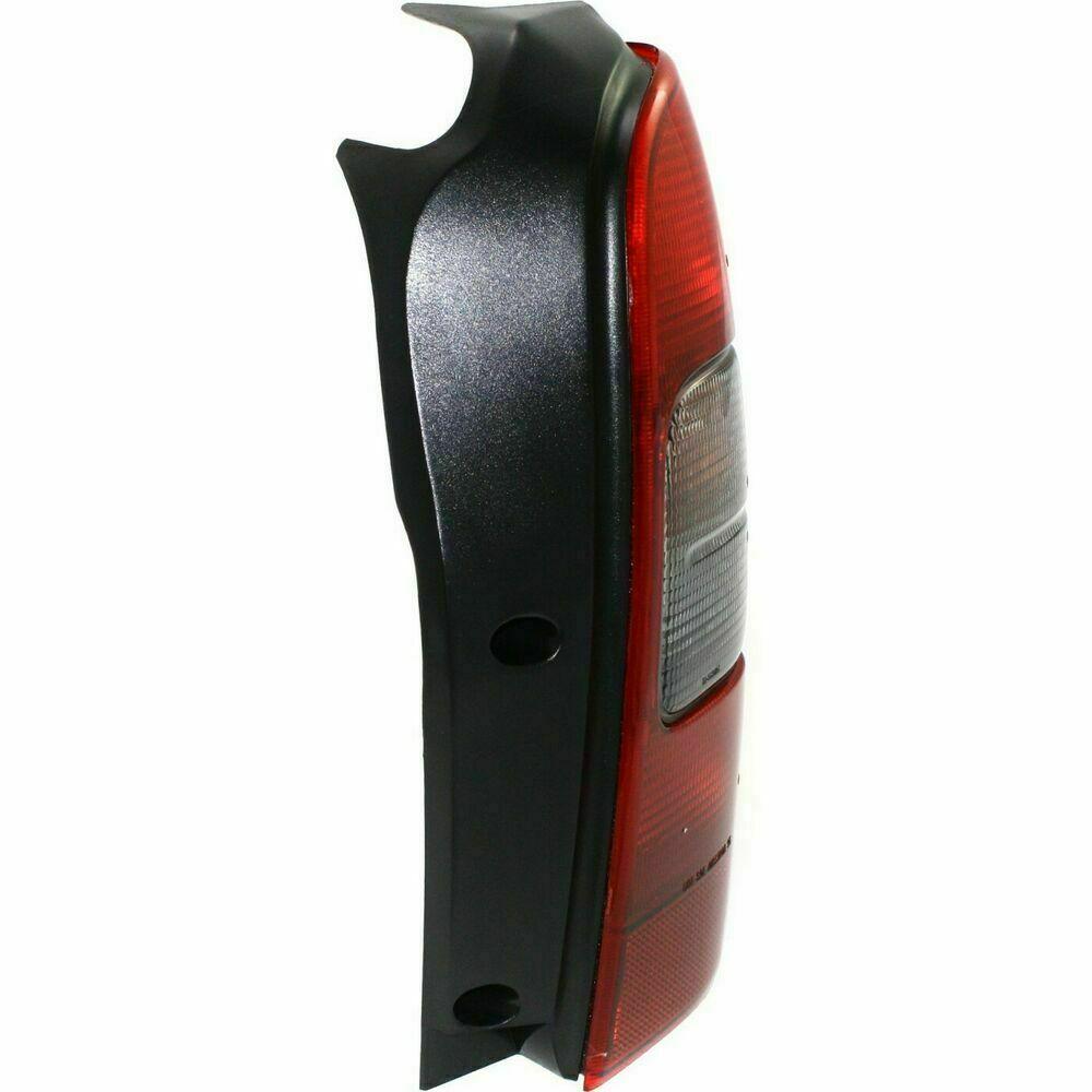 1997-2005 Chevrolet Venture Tail Lamp Passenger Side , GM2801134. OEM-style replacement.