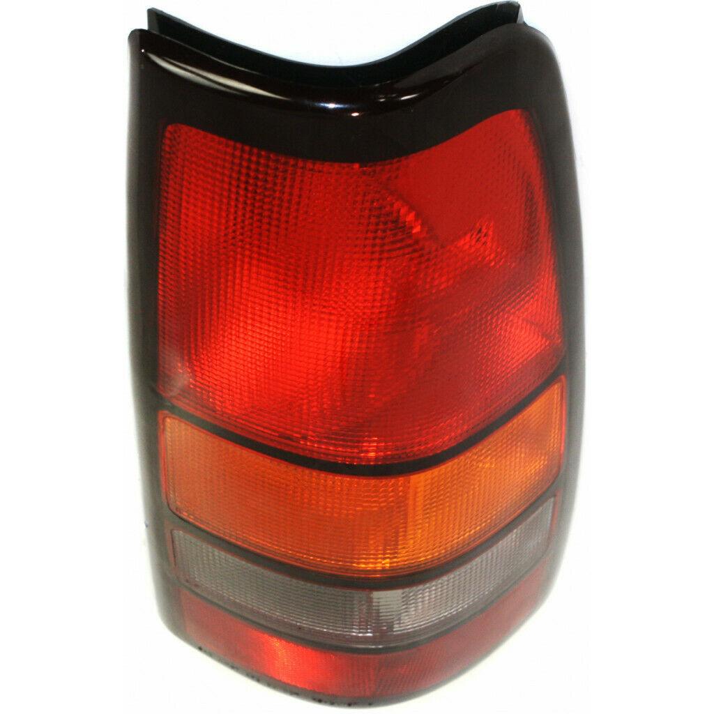 2007 Gmc Sierra Classic Tail Lamp Passenger Side Fleet Side , GM2801177. OEM-style replacement.