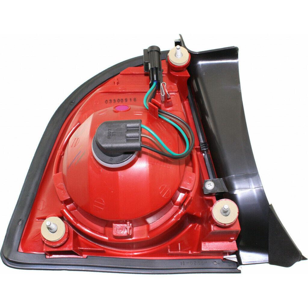 2008-2012 Chevrolet Malibu Tail Lamp Passenger Side Ls/Lt , GM2801224. Replacement part ready for install.