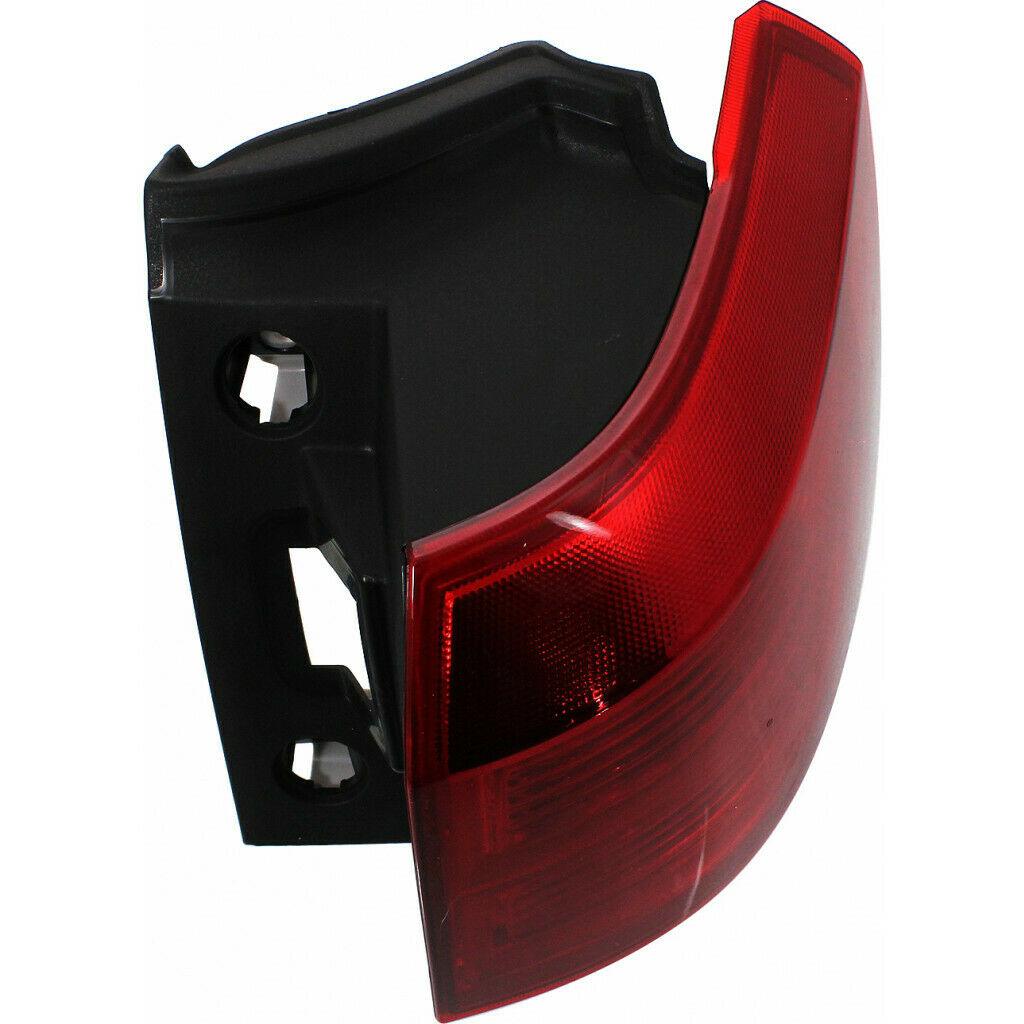 2010-2017 Gmc Terrain Tail Lamp Passenger Side , GM2805105. Factory-style replacement part.