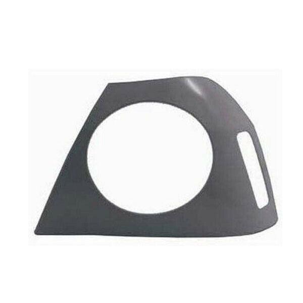 2000-2005 Chevrolet Impala Tail Lamp Cover Passenger Side Paint To Mattch , GM2815102. OEM-style replacement.