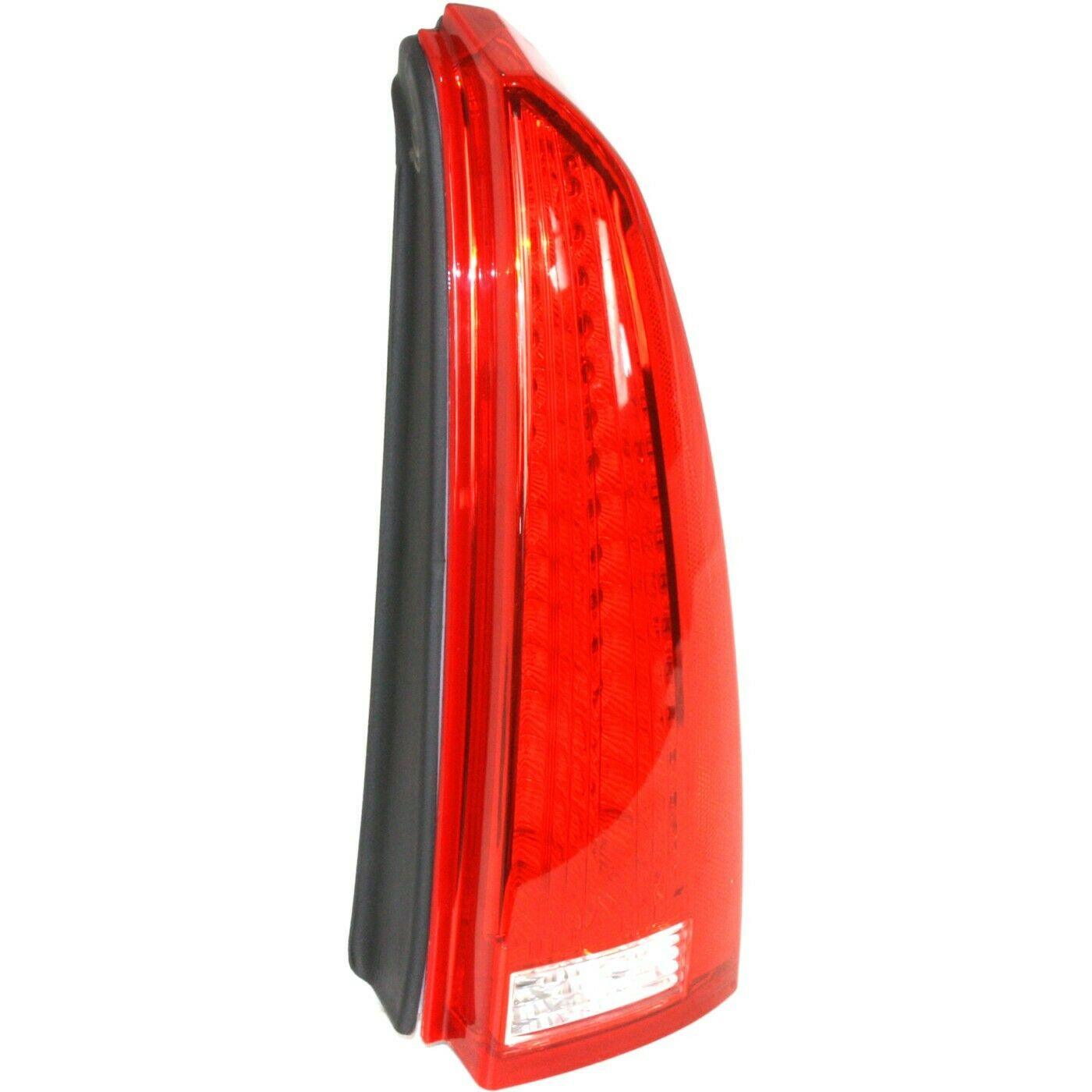 2006-2011 Cadillac DTS Tail Lamp Passenger Side , GM2819181. Replacement part ready for install.