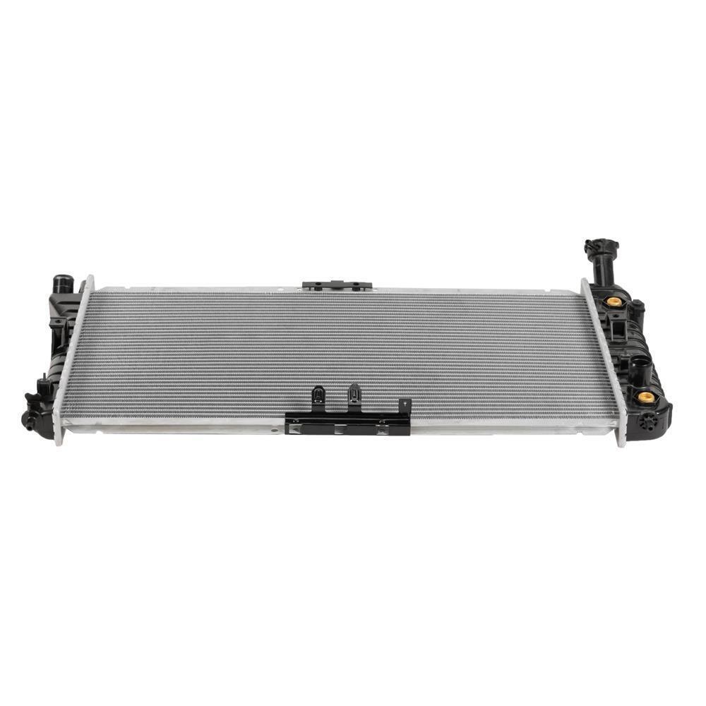 2000-2003 Chevrolet MONTE CARLO Radiator , GM3010104. Side view of the replacement part.