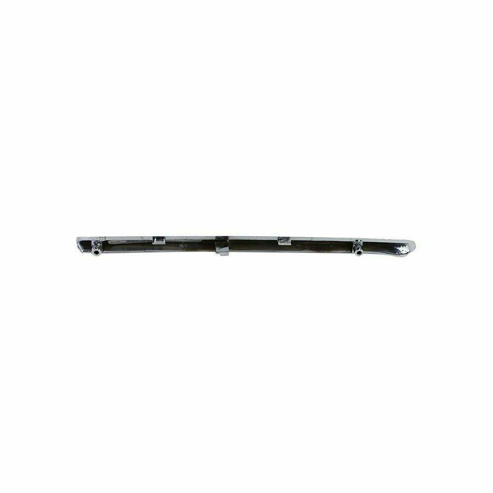 2005-2006 Honda CRV Grille Moulding Passenger Side Upper , HO1213104. Precision fitment for collision repair.