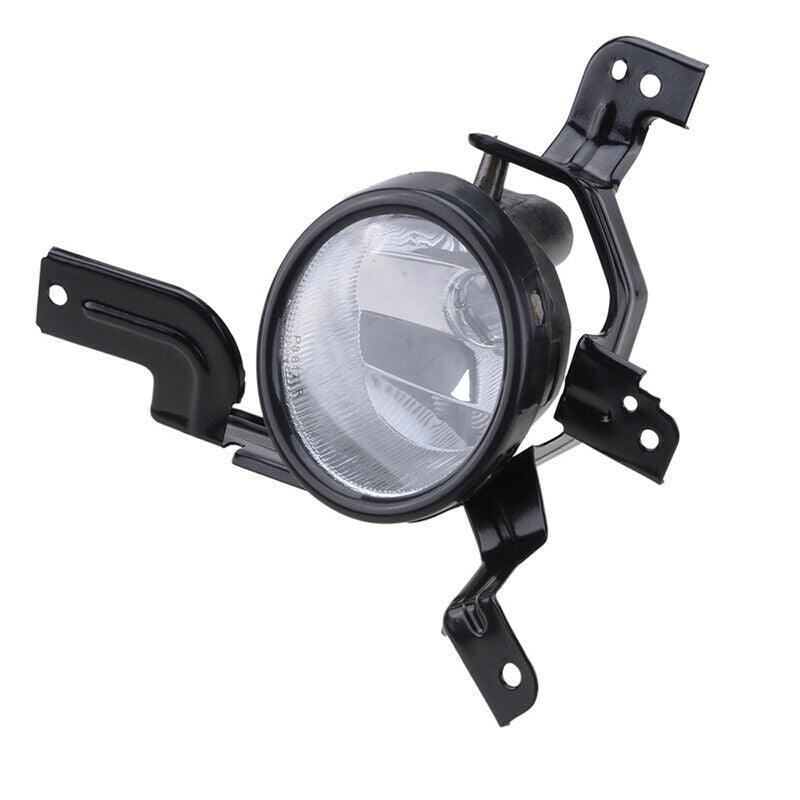 2007-2009 Honda CRV Fog Lamp Front Driver Side/Passenger Side Set Dealer Installed , HO2591103. Angle view for visual reference.