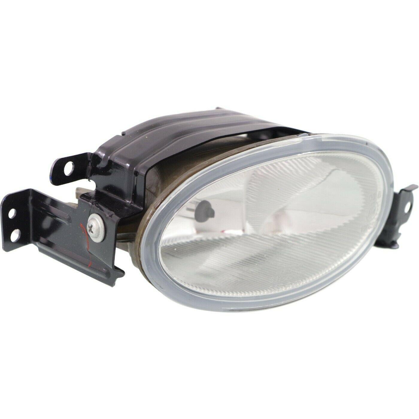 2014-2015 Honda Civic Coupe Fog Lamp Front Passenger Side , HO2593139. Angle view for visual reference.
