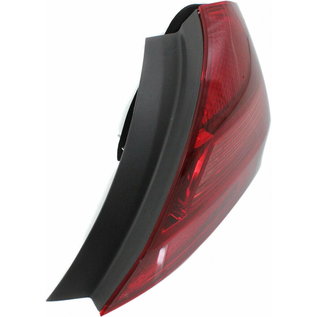 2003-2005 Honda Accord Coupe Tail Lamp Passenger Side , HO2801150. Factory-style replacement part.
