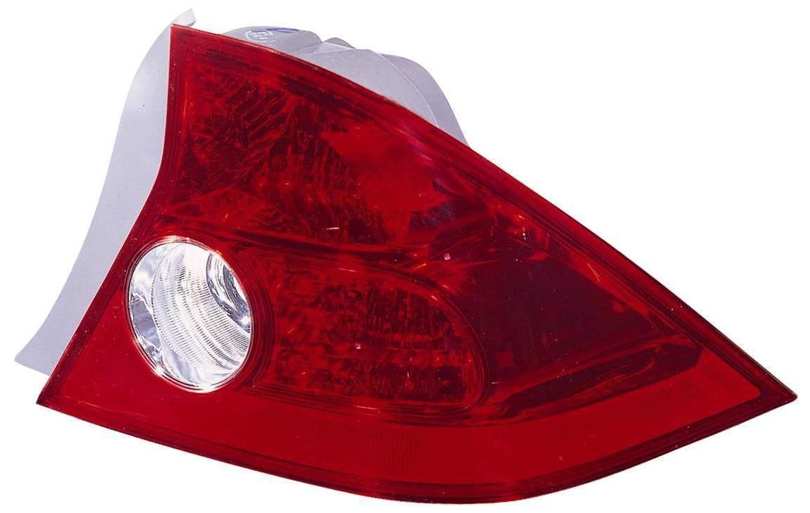 2004-2005 Honda Civic Coupe Tail Lamp Passenger Side , HO2801155. Factory-style replacement part.