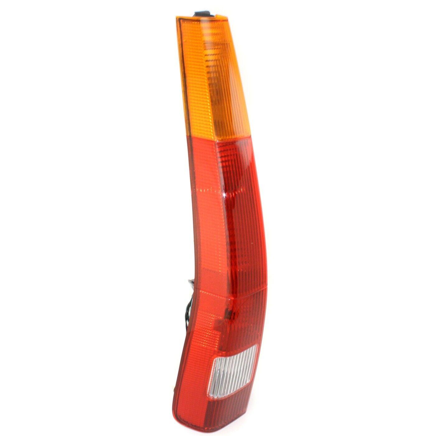 2002-2004 Honda CRV Tail Lamp Driver Side , HO2818127. Professional-grade auto body part.