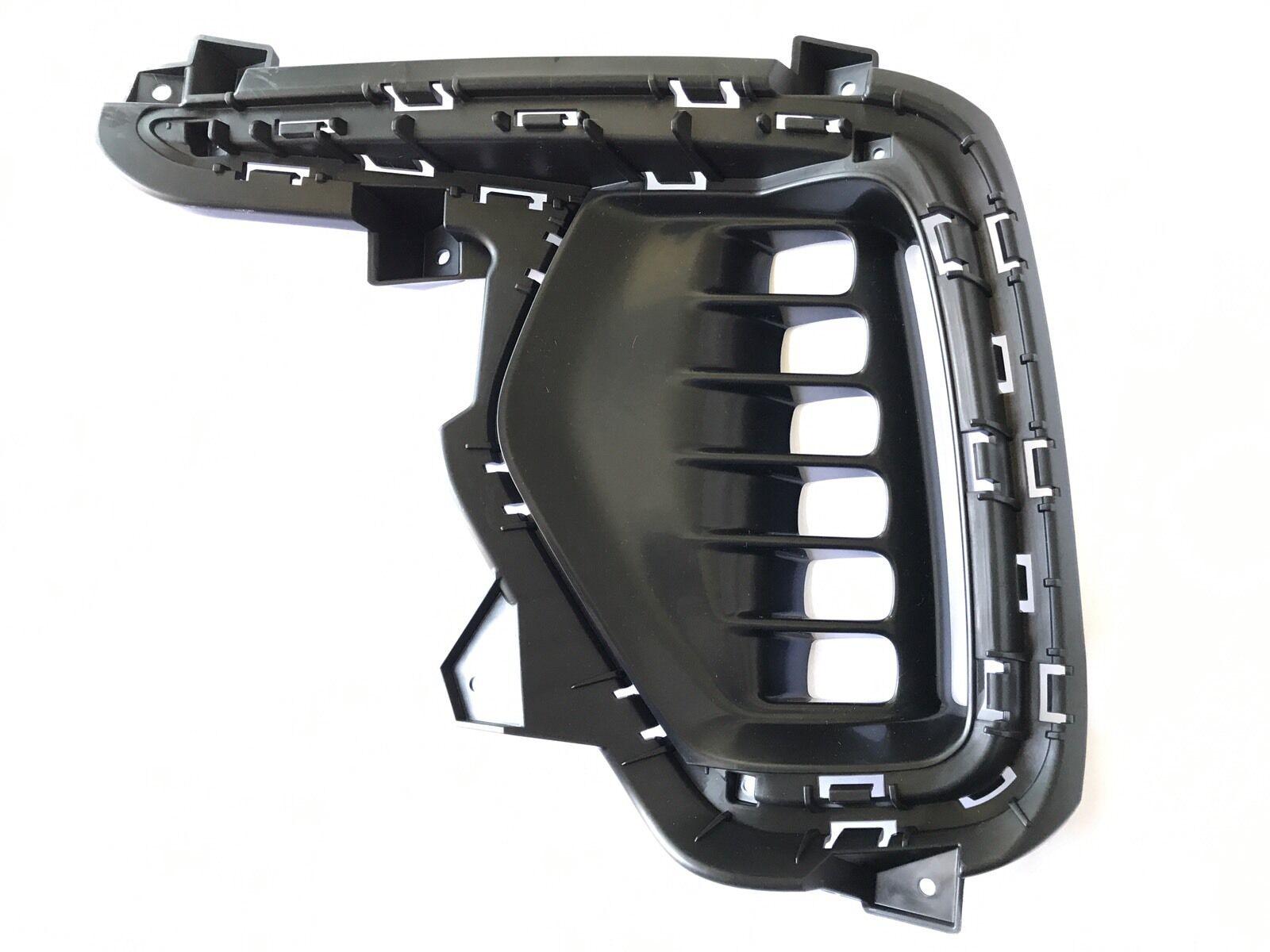 2019 Hyundai Santa Fe XL Fog Lamp Cover Front Driver Side Black , HY1038132. Angle view for visual reference.