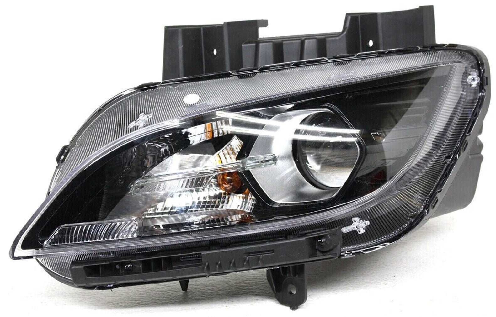 2022-2023 Hyundai Kona Electric Head Lamp Driver Side Halogen , HY2502257. Replacement part ready for install.