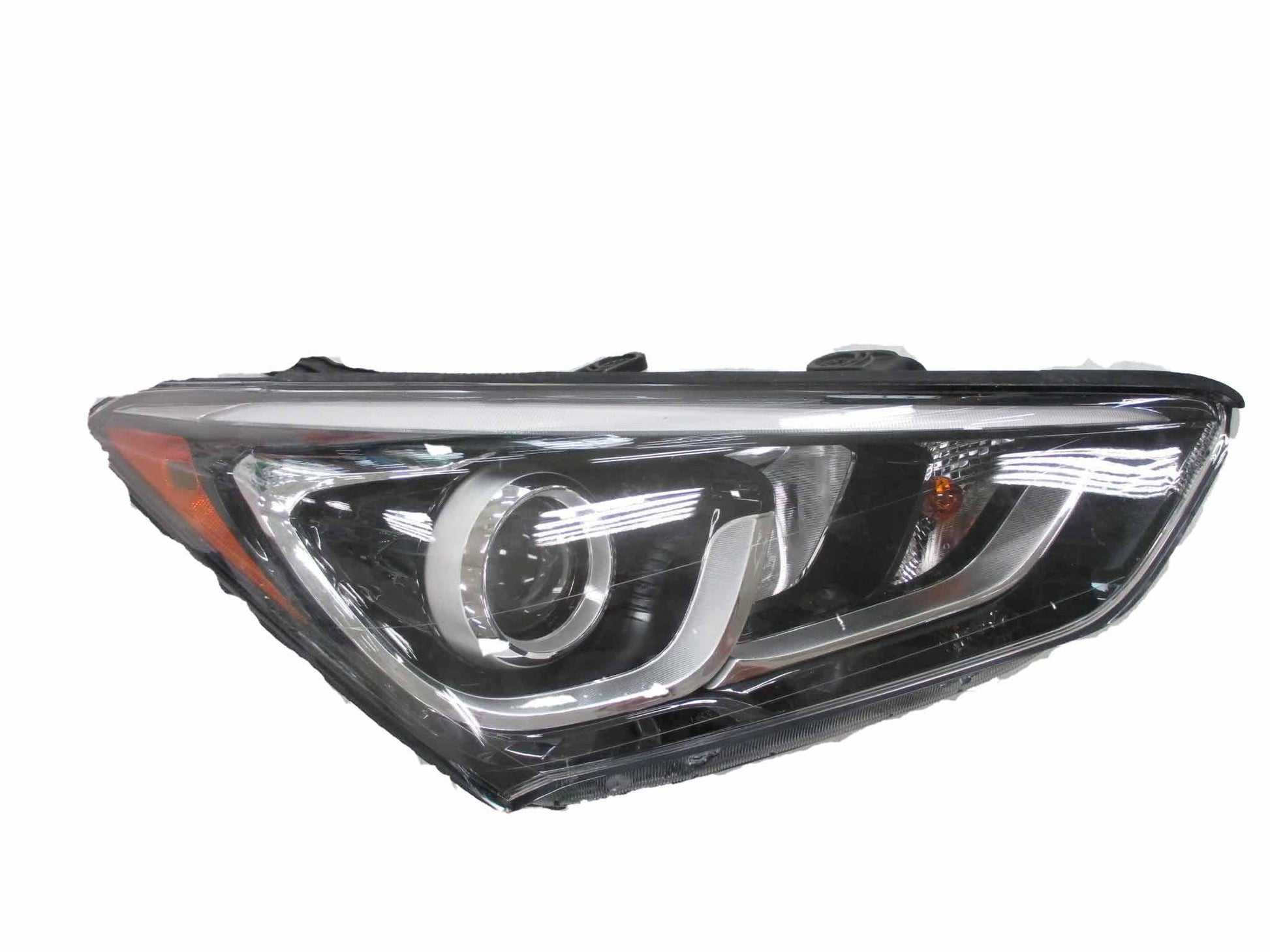 2013-2018 Hyundai Santa Fe Sport Head Lamp Passenger Side , HY2503205. High-strength and long-lasting.