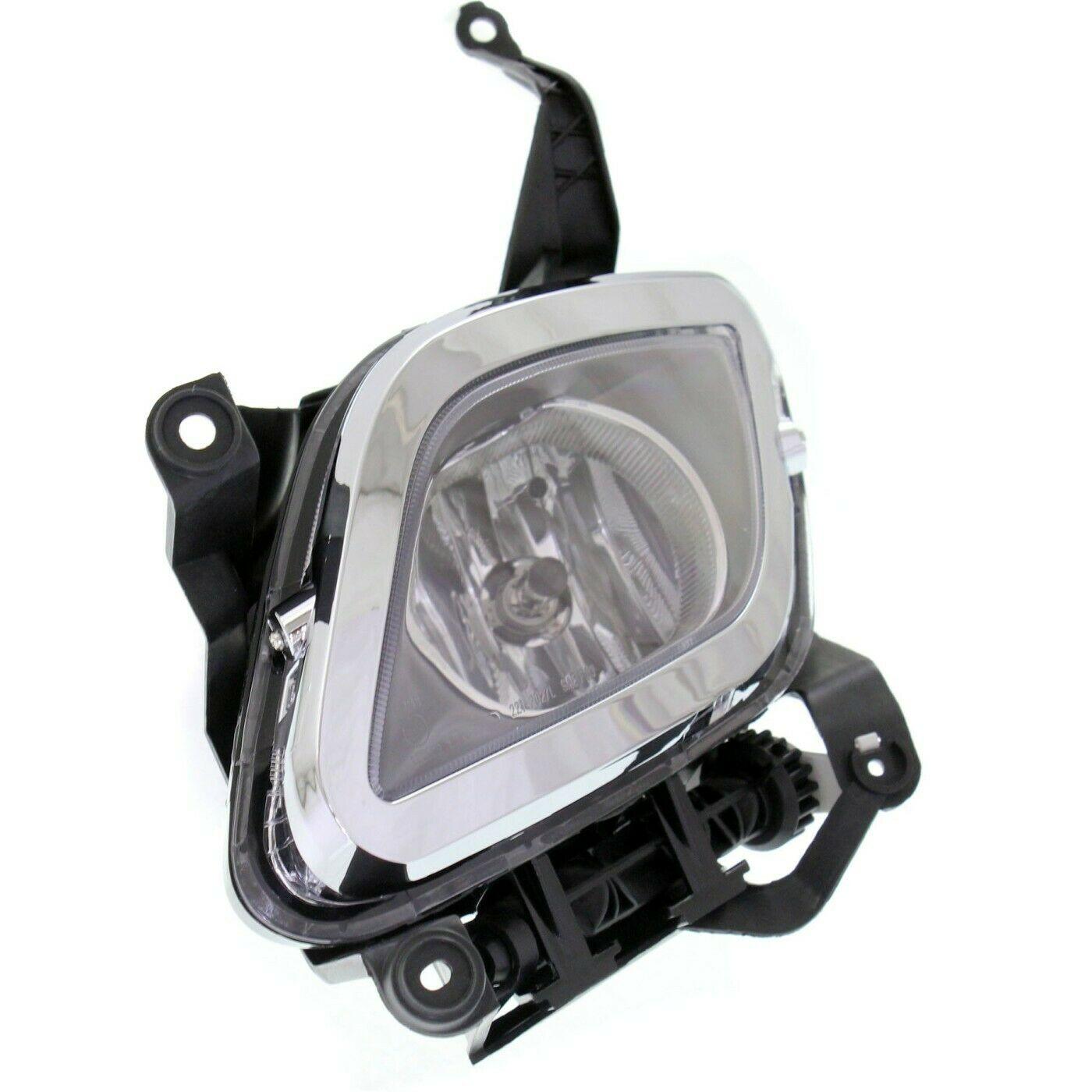 2009-2011 Hyundai Genesis Sedan Fog Lamp Front Driver Side , HY2592135. Factory-style replacement part.