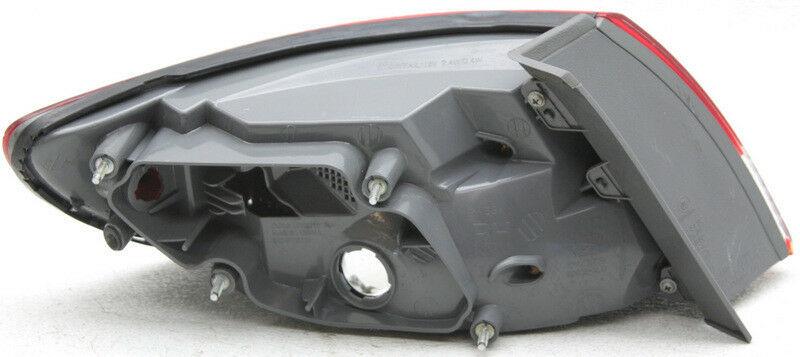 2006-2011 Hyundai Azera Tail Lamp Passenger Side , HY2805111. Professional-grade auto body part.