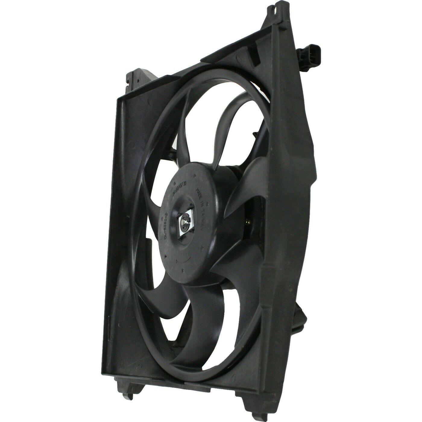 2001-2006 Hyundai Santa Fe Radiator Fan Assy , HY3115108. OEM-quality exterior component.
