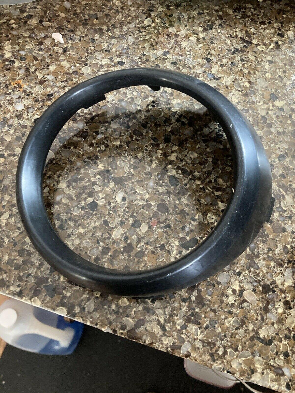 2017-2019 Kia Soul Fog Lamp Bezel Front Passenger Side Black , KI1039124. Professional-grade auto body part.