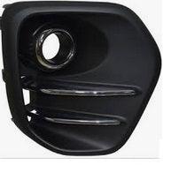 2017-2019 Kia Sportage Fog Lamp Bezel Front Passenger Side , KI1039137. Perfect fit and finish.