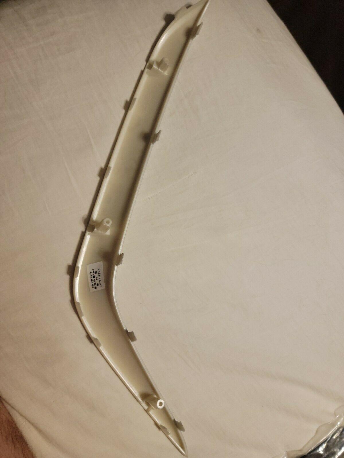 2017-2019 Kia Niro Bumper Moulding Rear Passenger Side Gray , KI1147103. Installed view for reference.