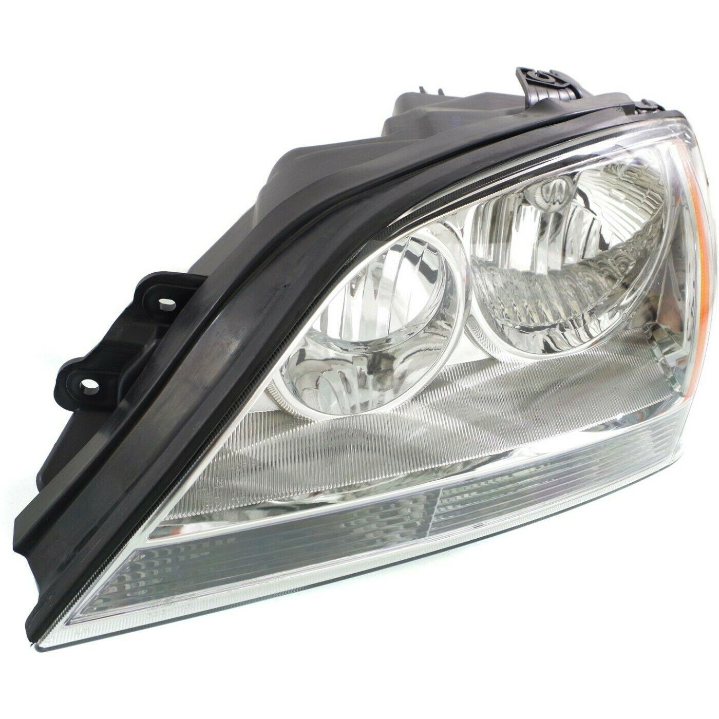 2003-2004 Kia Sorento Head Lamp Driver Side , KI2502113. OEM-style replacement.