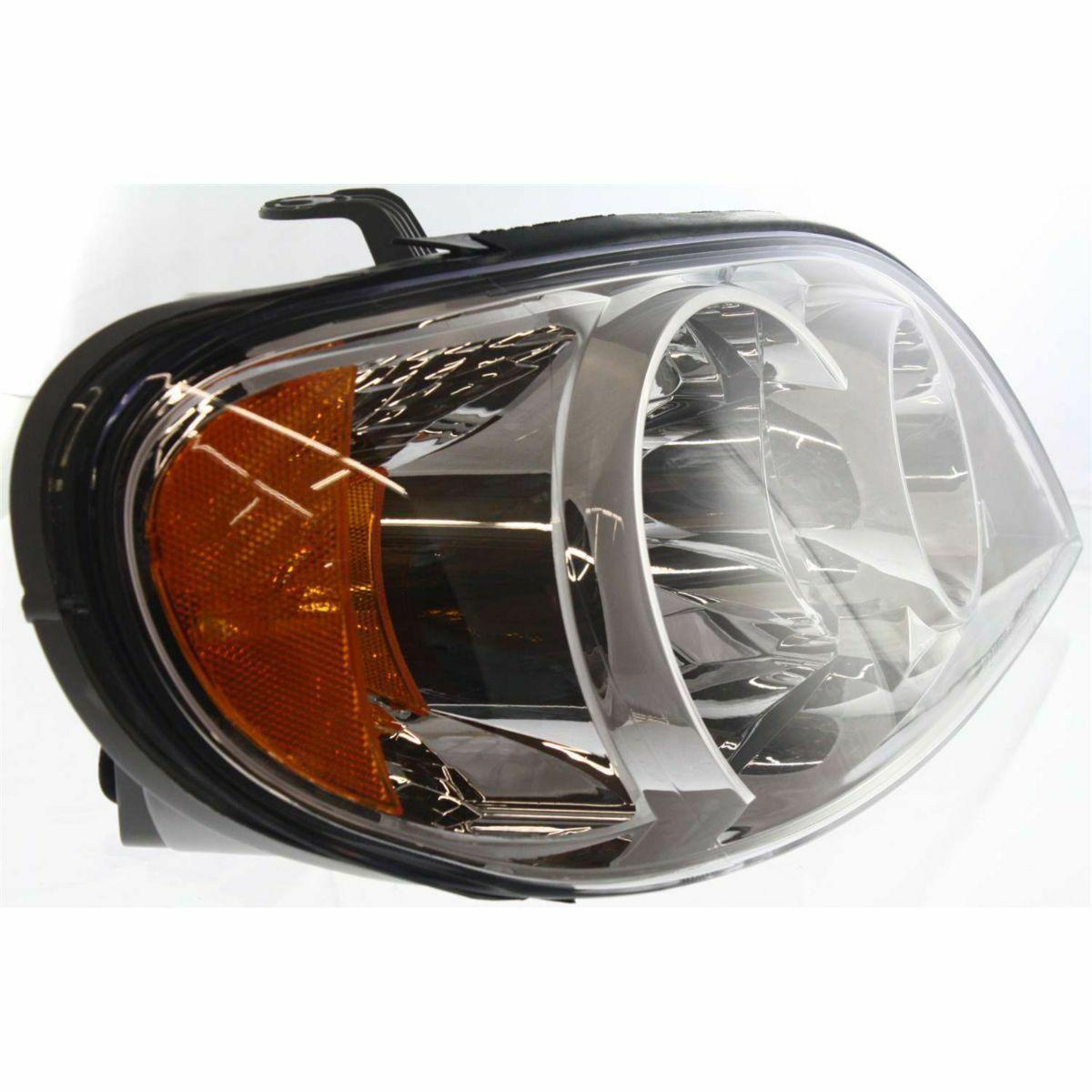2002-2005 Kia Sedona Head Lamp Passenger Side , KI2503110. Professional-grade auto body part.