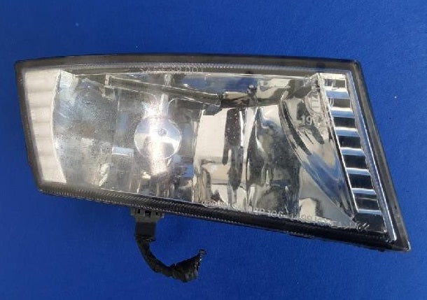 2001-2002 Kia Magentis Fog Lamp Front Driver Side , KI2592103. Perfect fit and finish.
