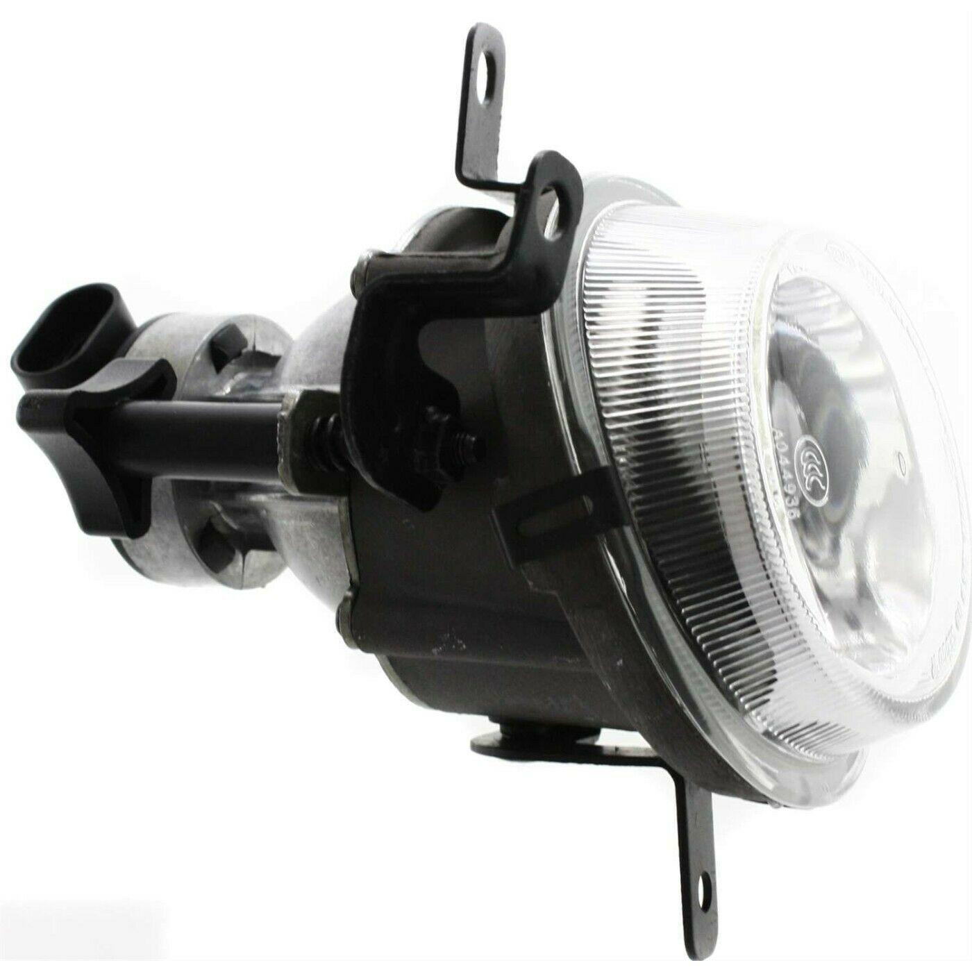 2003-2006 Kia Magentis Fog Lamp Front Passenger Side , KI2593106. Factory-style replacement part.