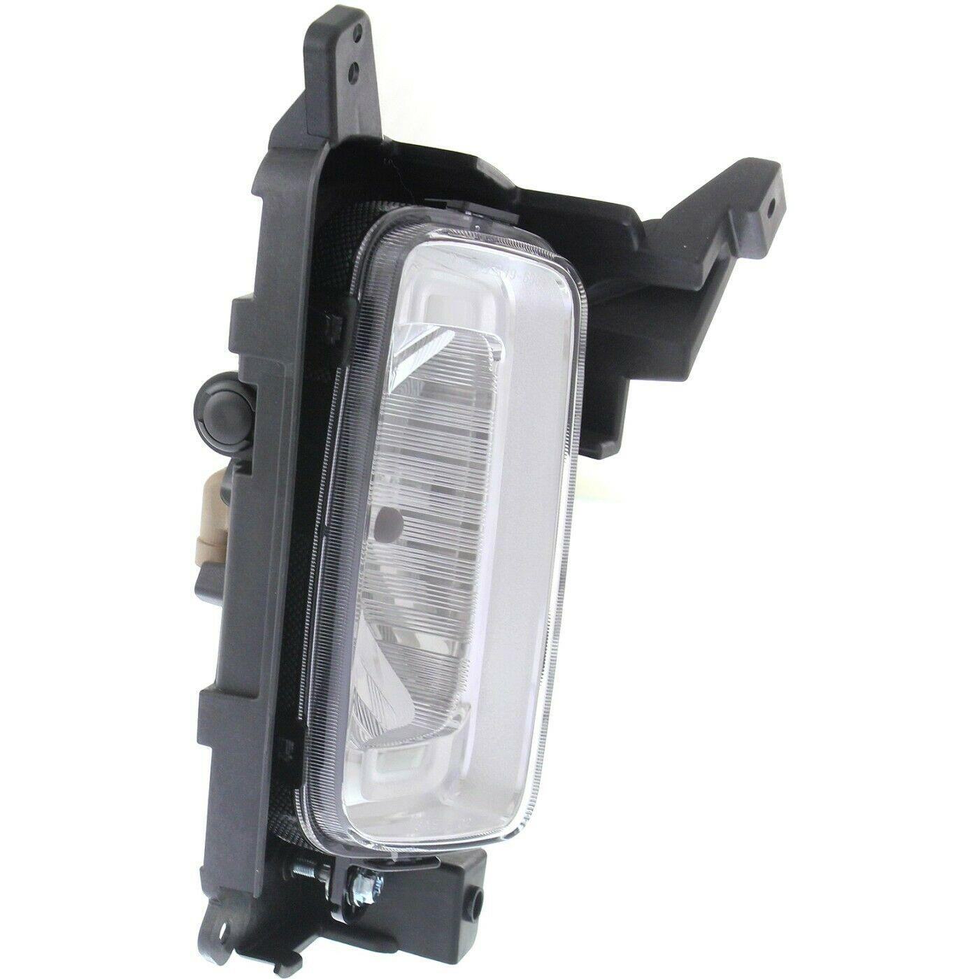 2014-2015 Kia Sorento Fog Lamp Front Passenger Side Black Trim , KI2593128. High-quality aftermarket part.