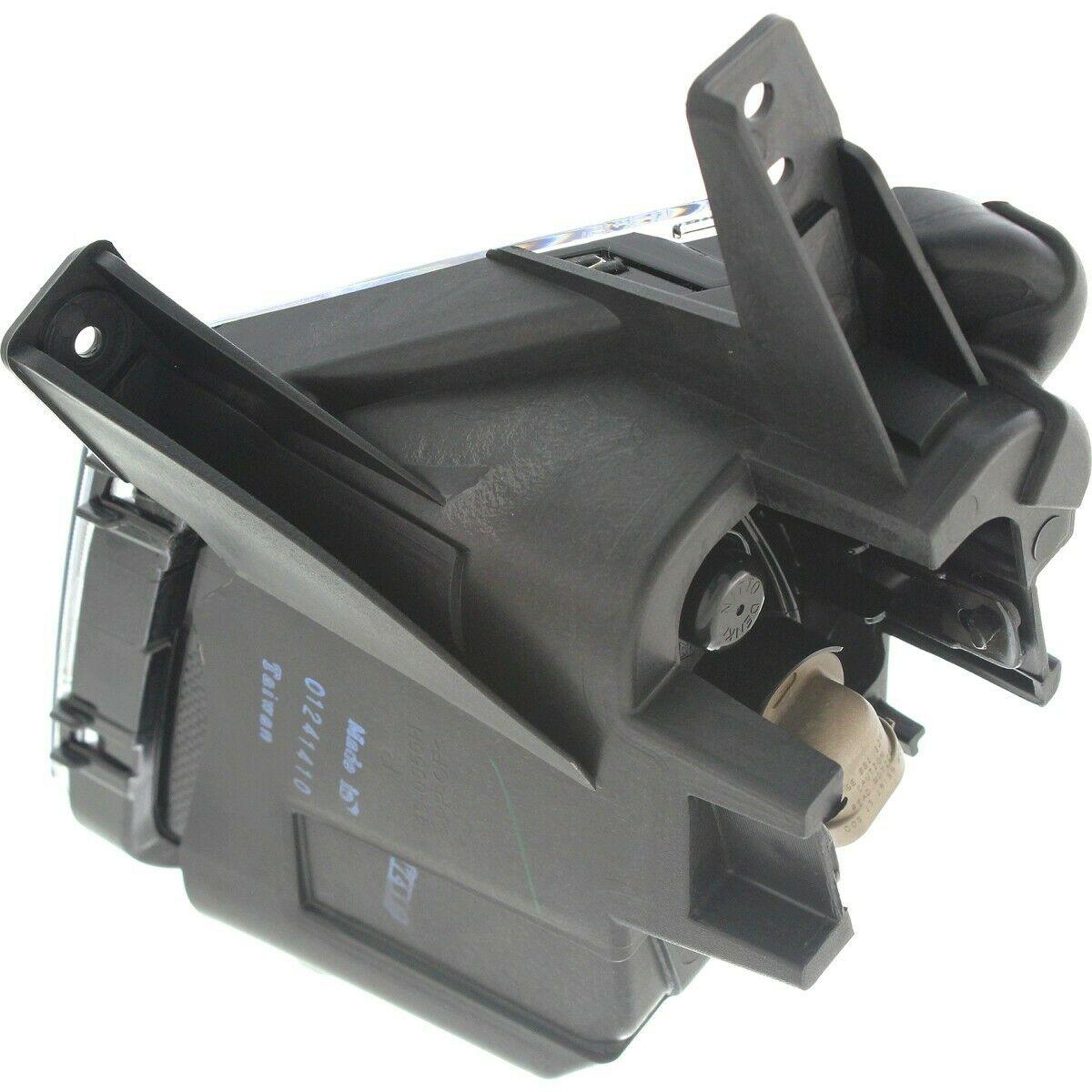 2011-2013 Kia Sportage Fog Lamp Front Passenger Side , KI2593131. Angle view for visual reference.