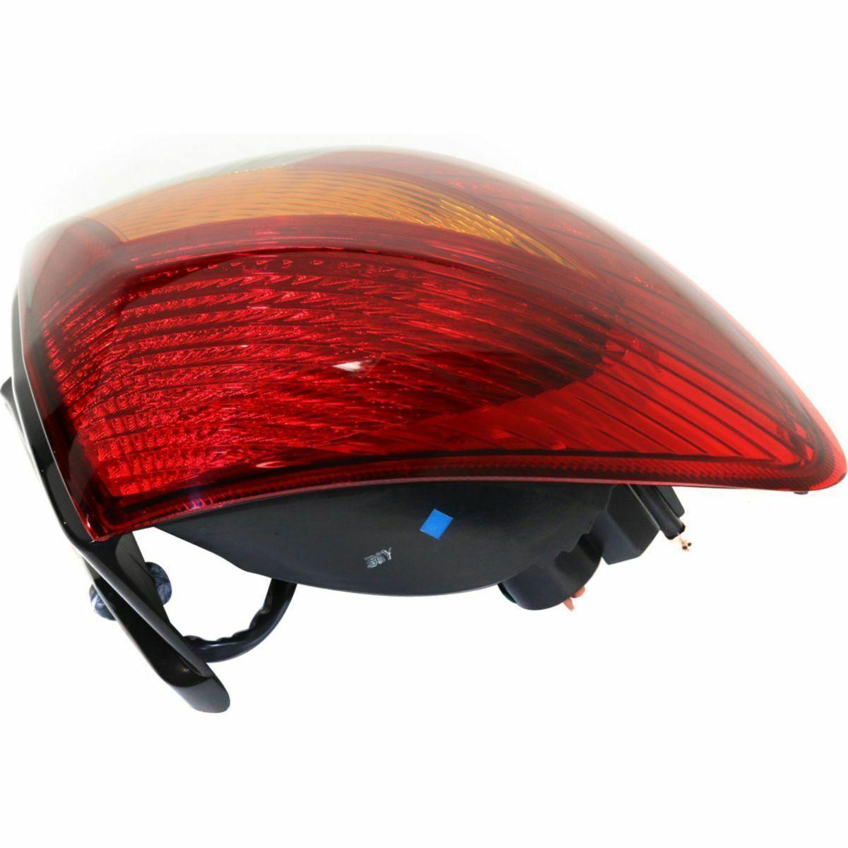 2002 Kia Rio Cinco Tail Lamp Driver Side To Oct 01 , KI2800112. OEM-quality exterior component.