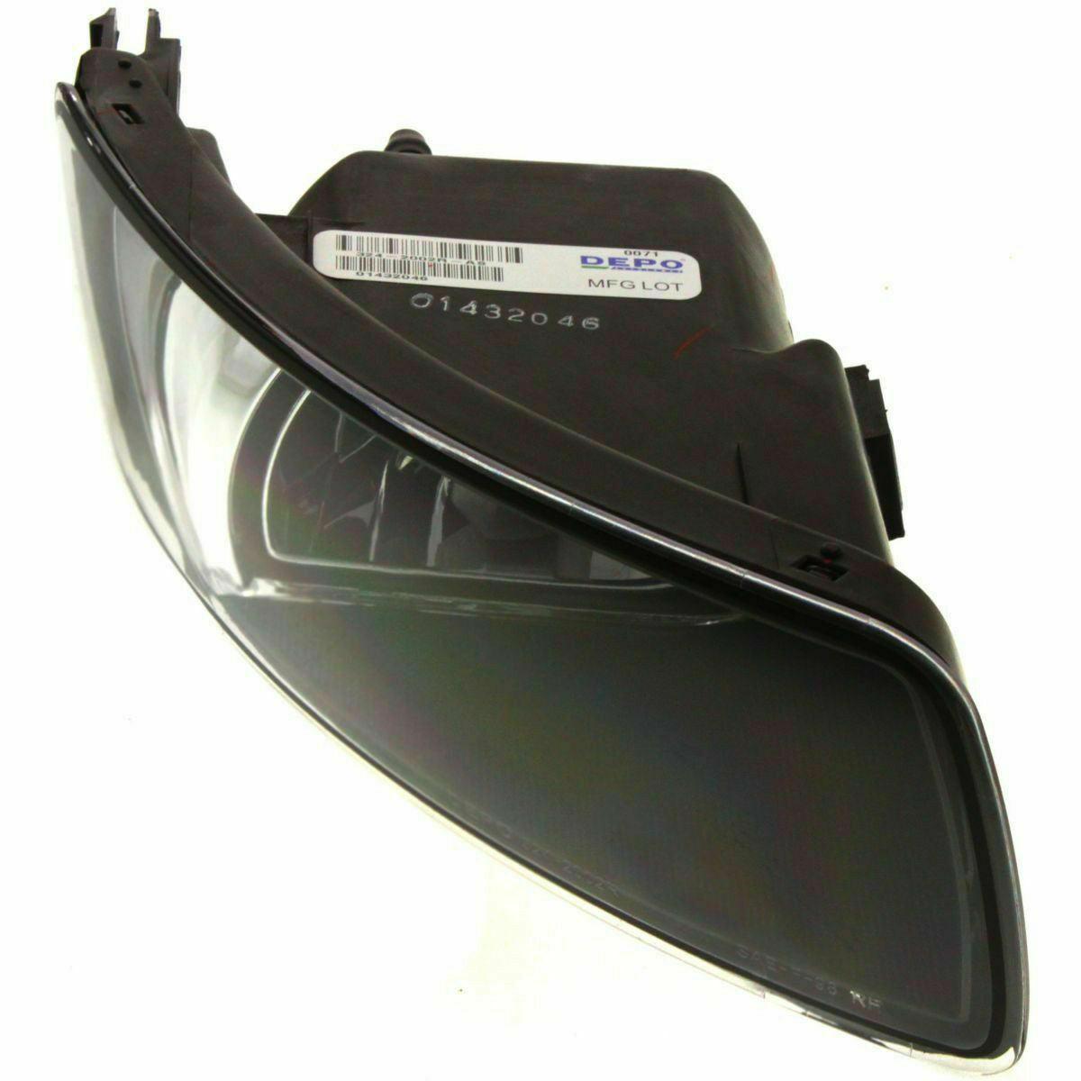 2000-2001 Lexus ES300 Fog Lamp Front Passenger Side , LX2593104. Professional-grade auto body part.