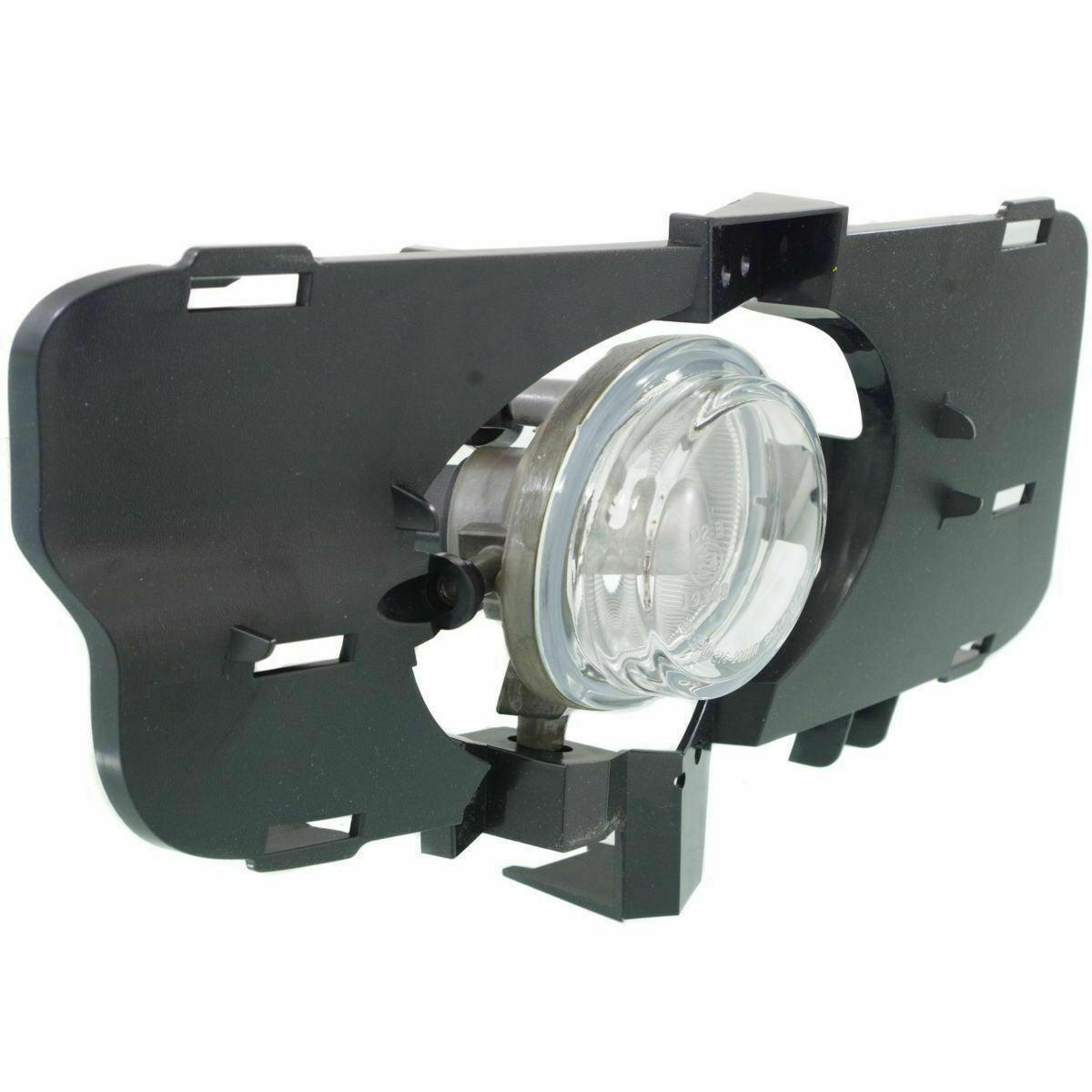 2004-2006 Mazda 3 Fog Lamp Front Passenger Side Sport Sdn , MA2593110. Made with quality materials.