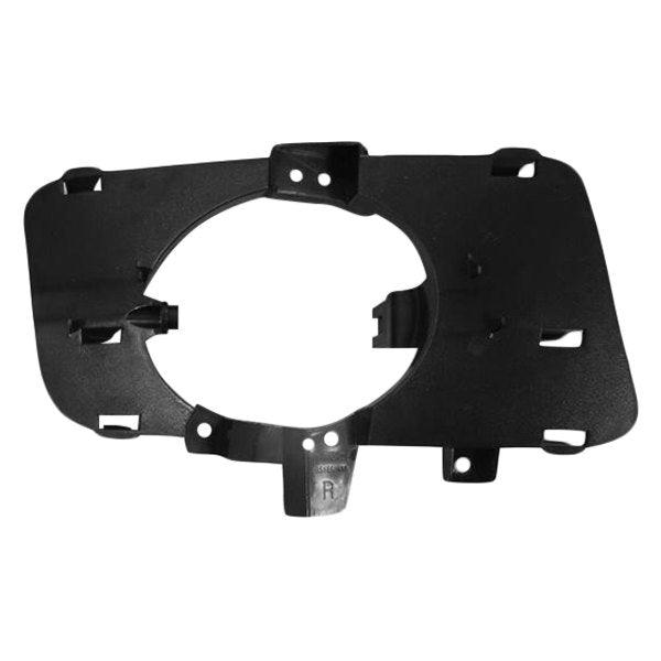 2004-2006 Mazda 3 Fog Lamp Bracket Front Driver Side Sport Sdn , MA2600100. Replacement part ready for install.