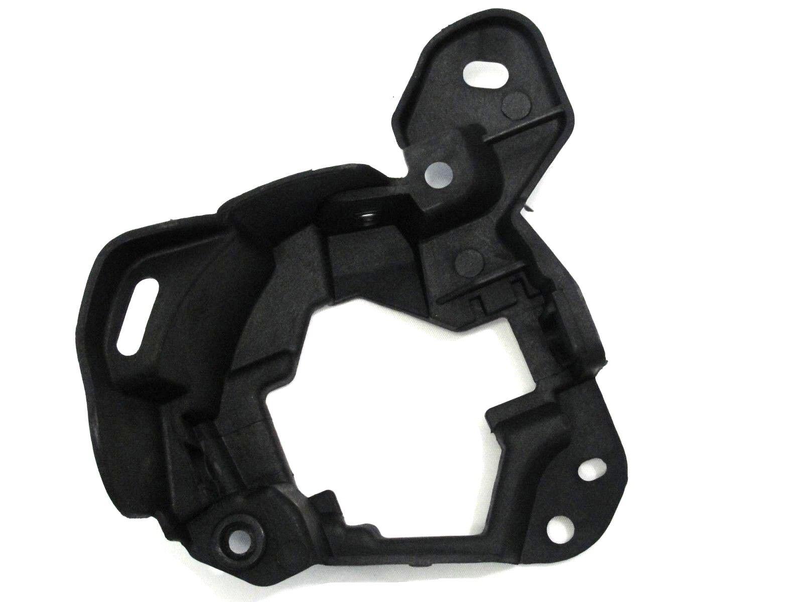 2013-2015 Mazda CX5 Fog Lamp Bracket Front Passenger Side , MA2603102. Replacement part ready for install.